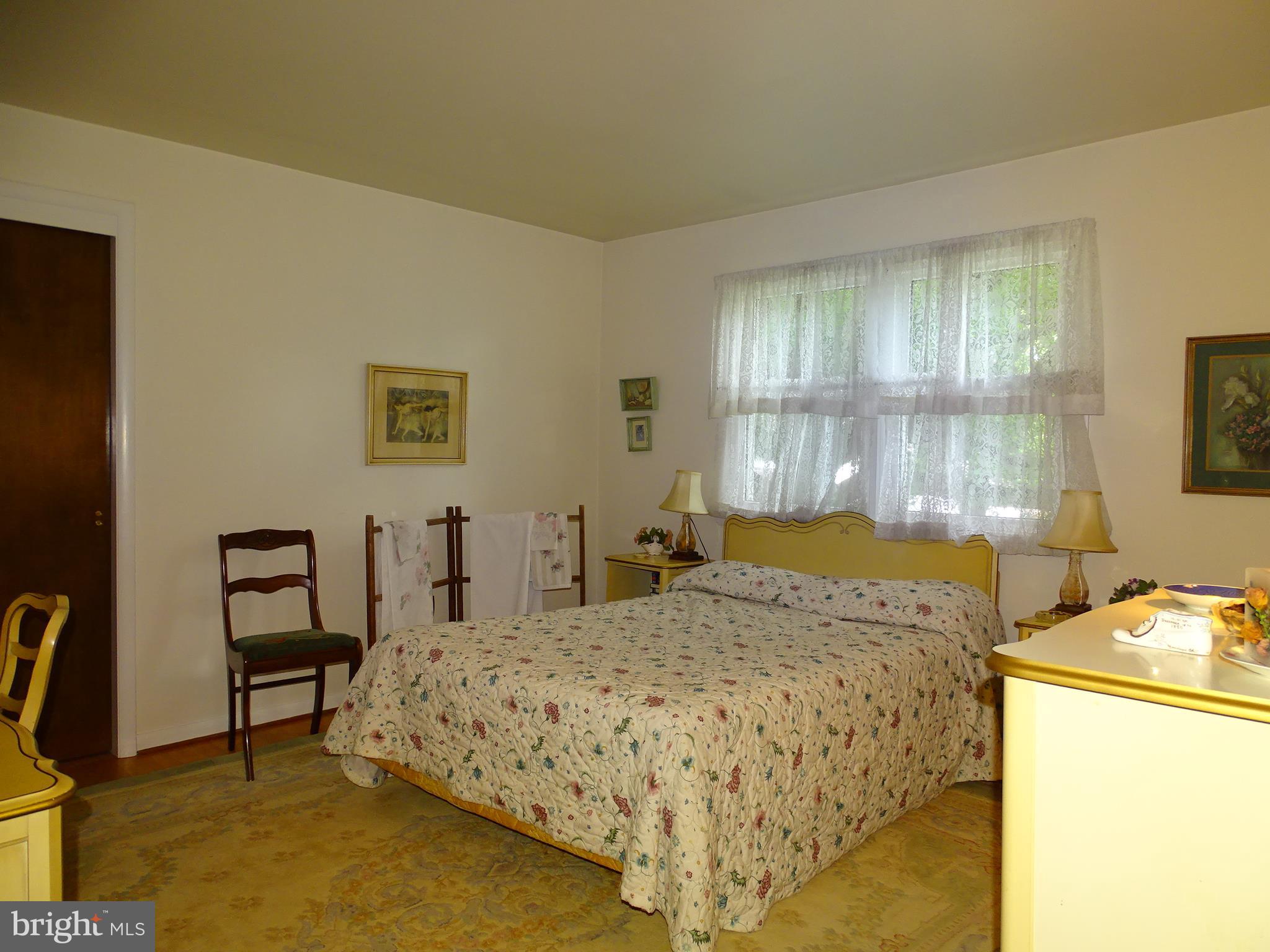 OUTDOOR COUNTRY CLUB - Residential