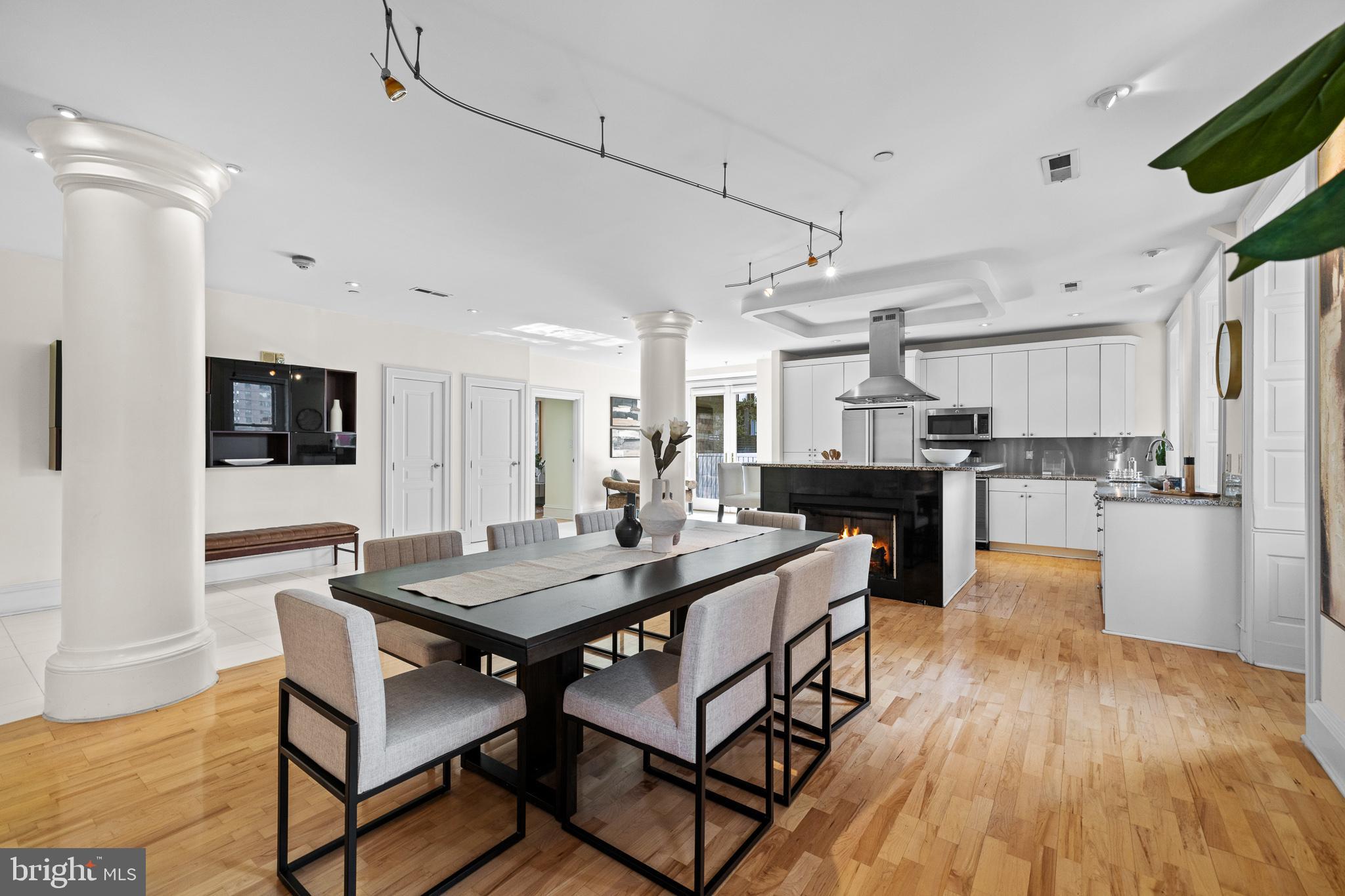 RITTENHOUSE SQUARE - Residential