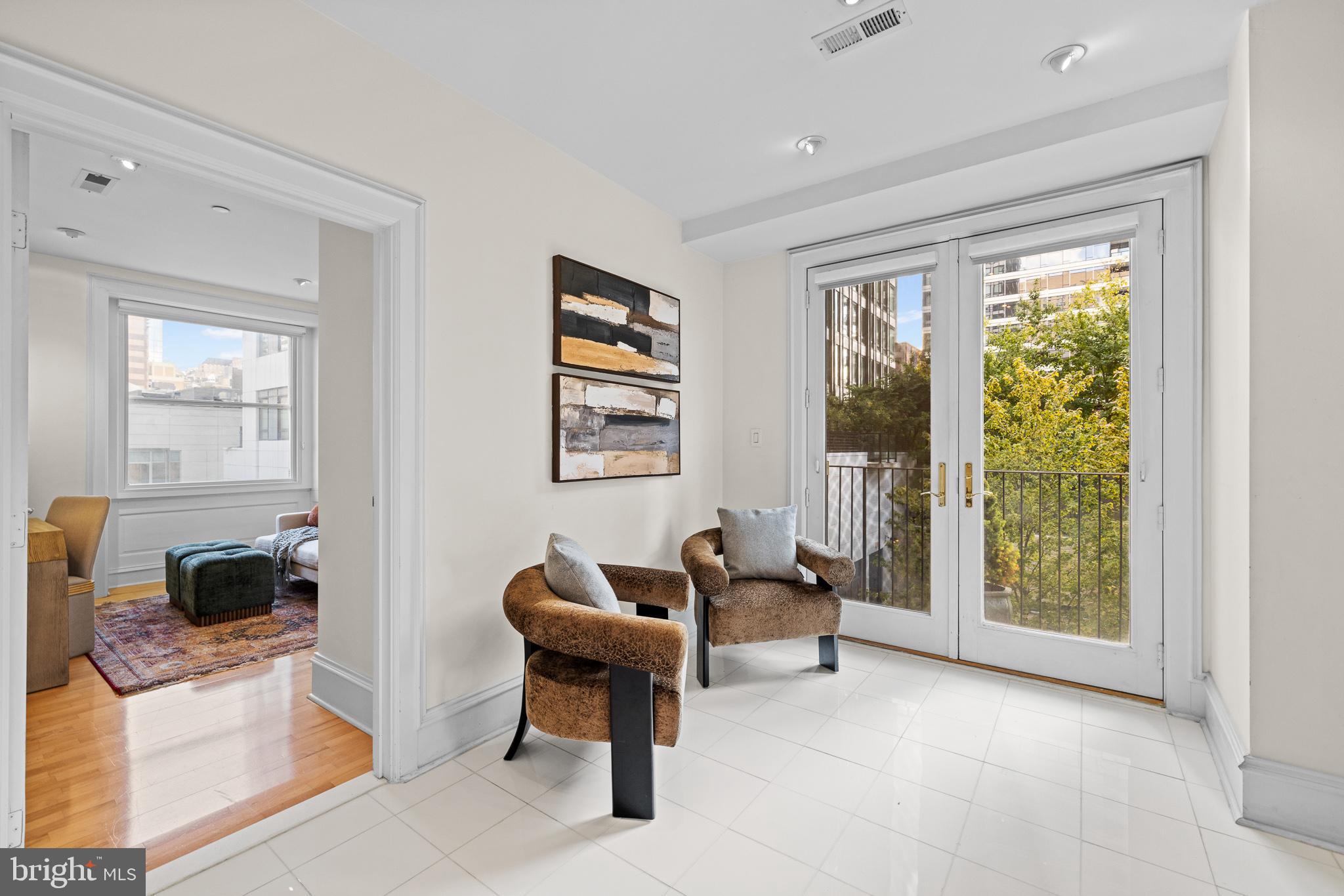 RITTENHOUSE SQUARE - Residential