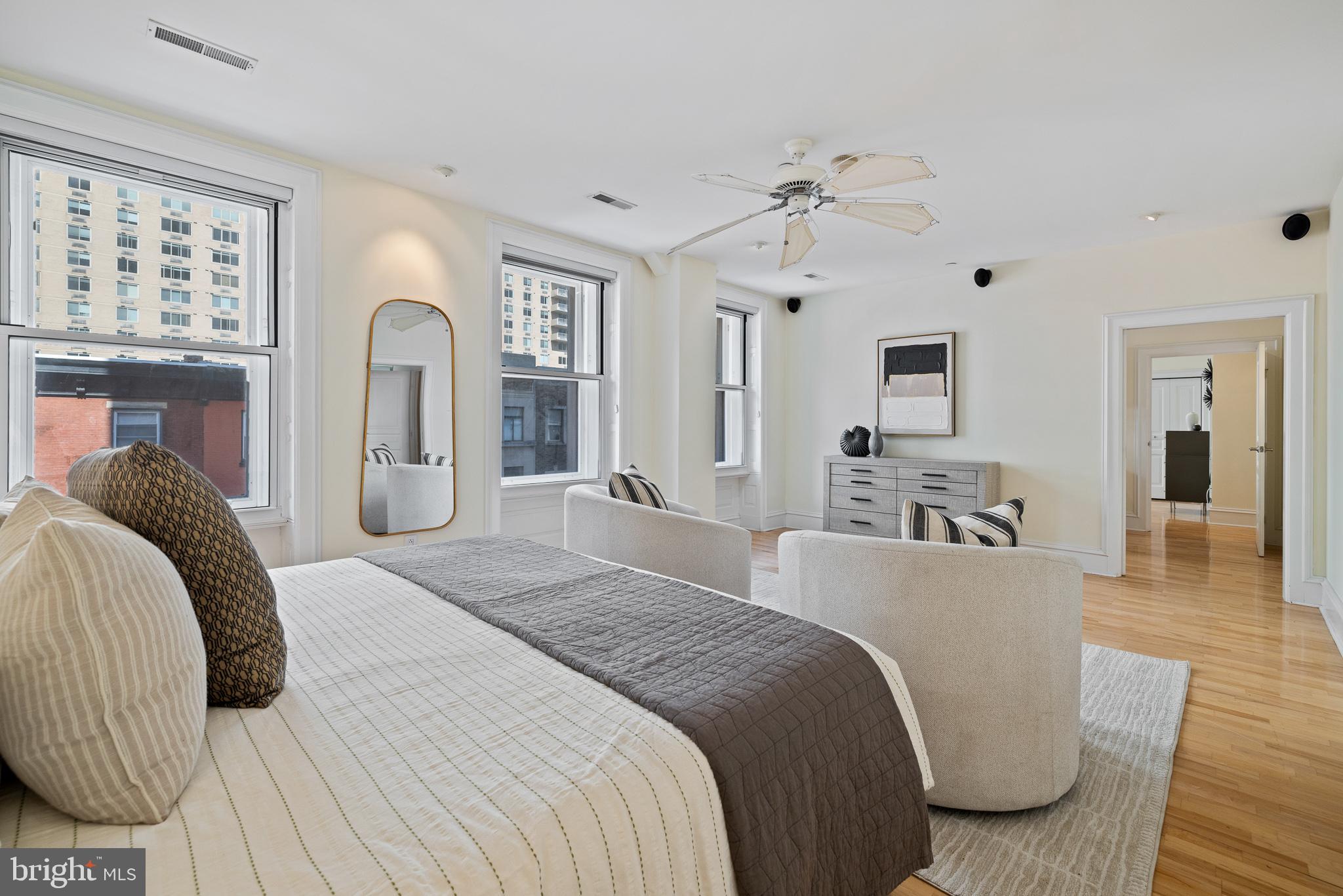RITTENHOUSE SQUARE - Residential