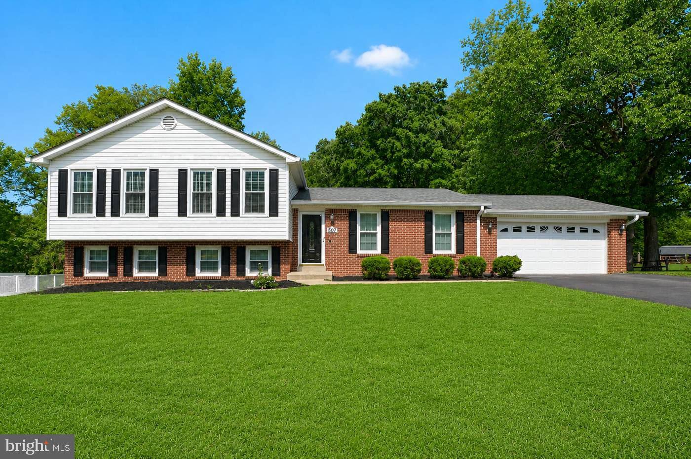 CLARKS RUN - Residential