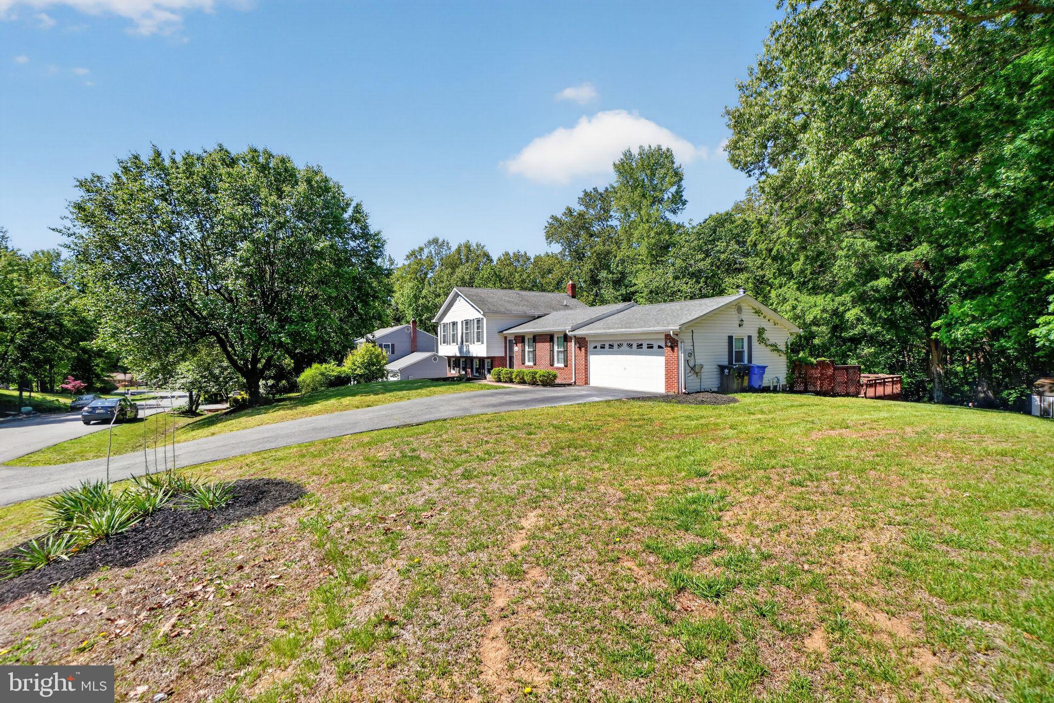 CLARKS RUN - Residential