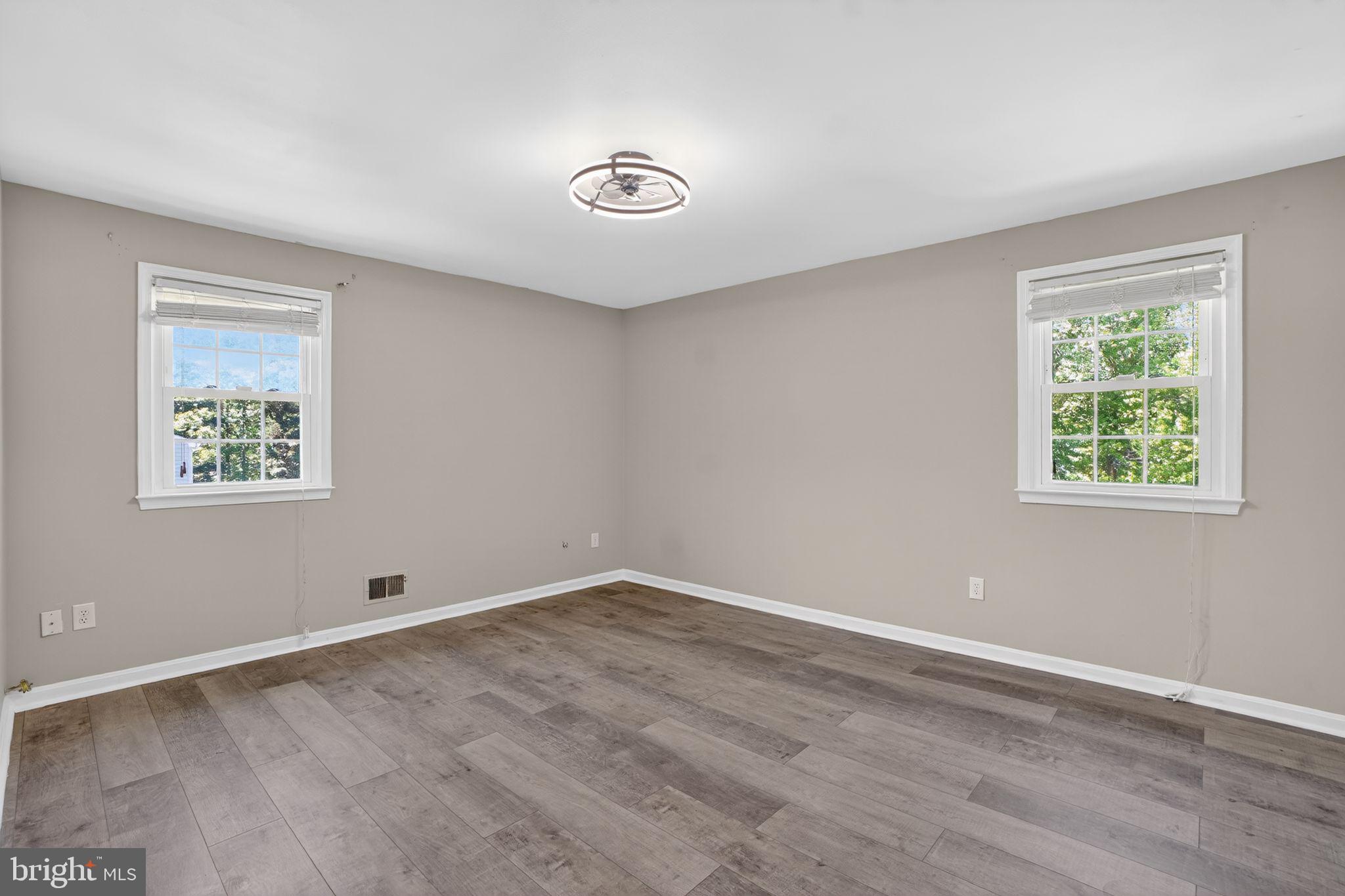 CLARKS RUN - Residential
