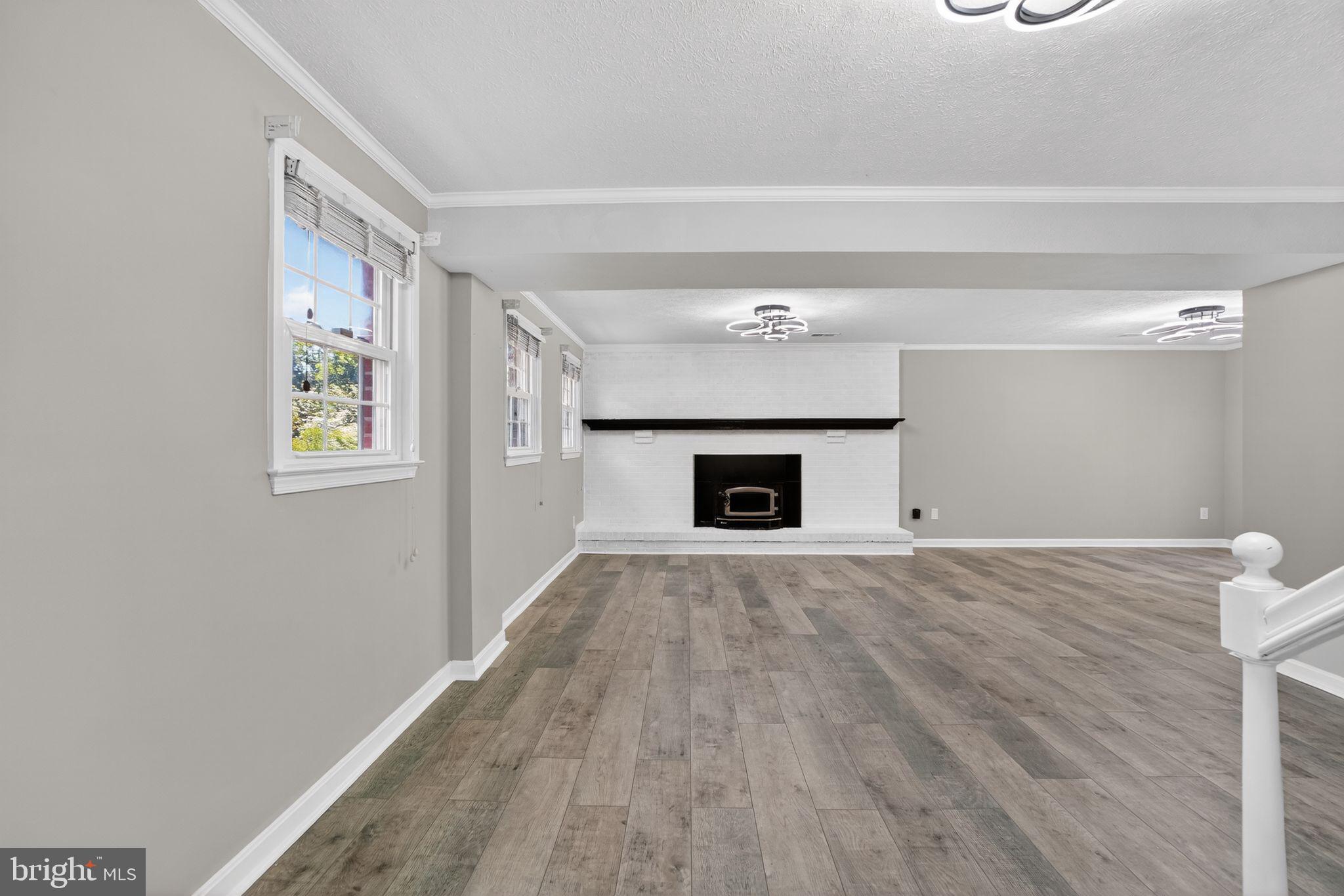 CLARKS RUN - Residential