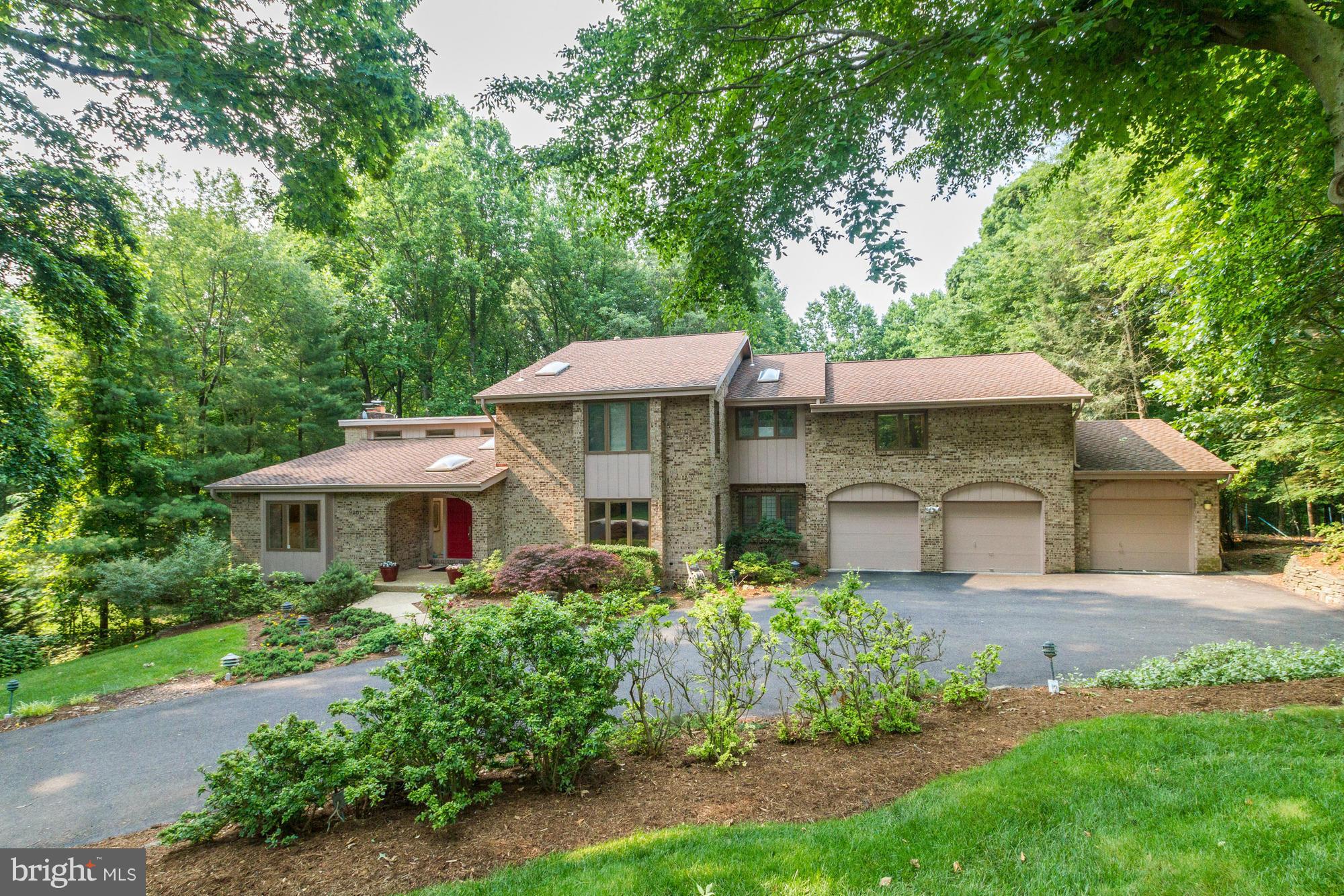 THE PALISADES - Residential