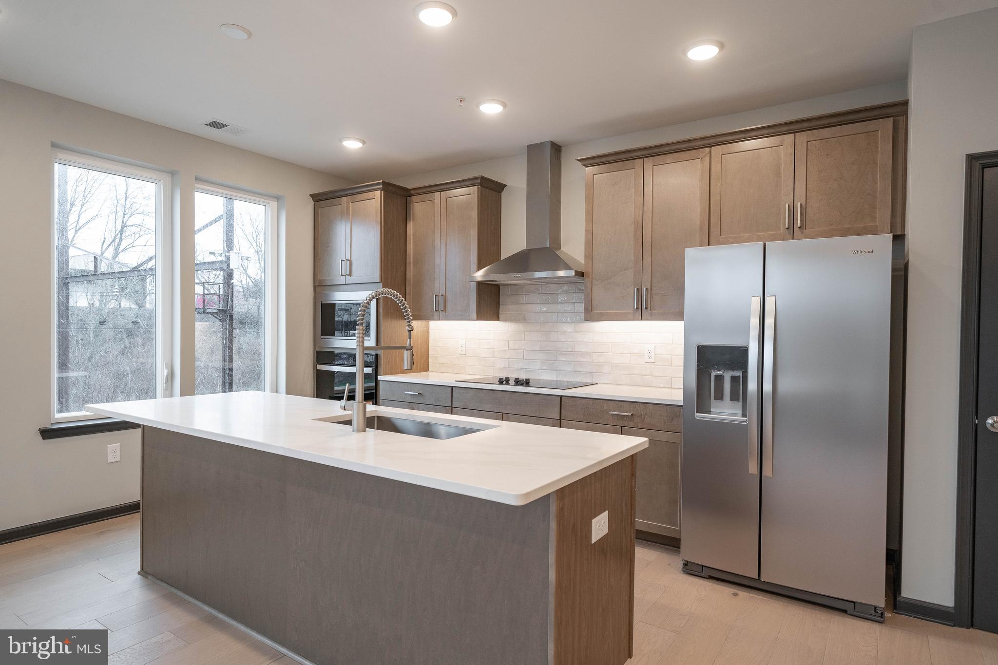 WASHINGTON PLACE - Residential