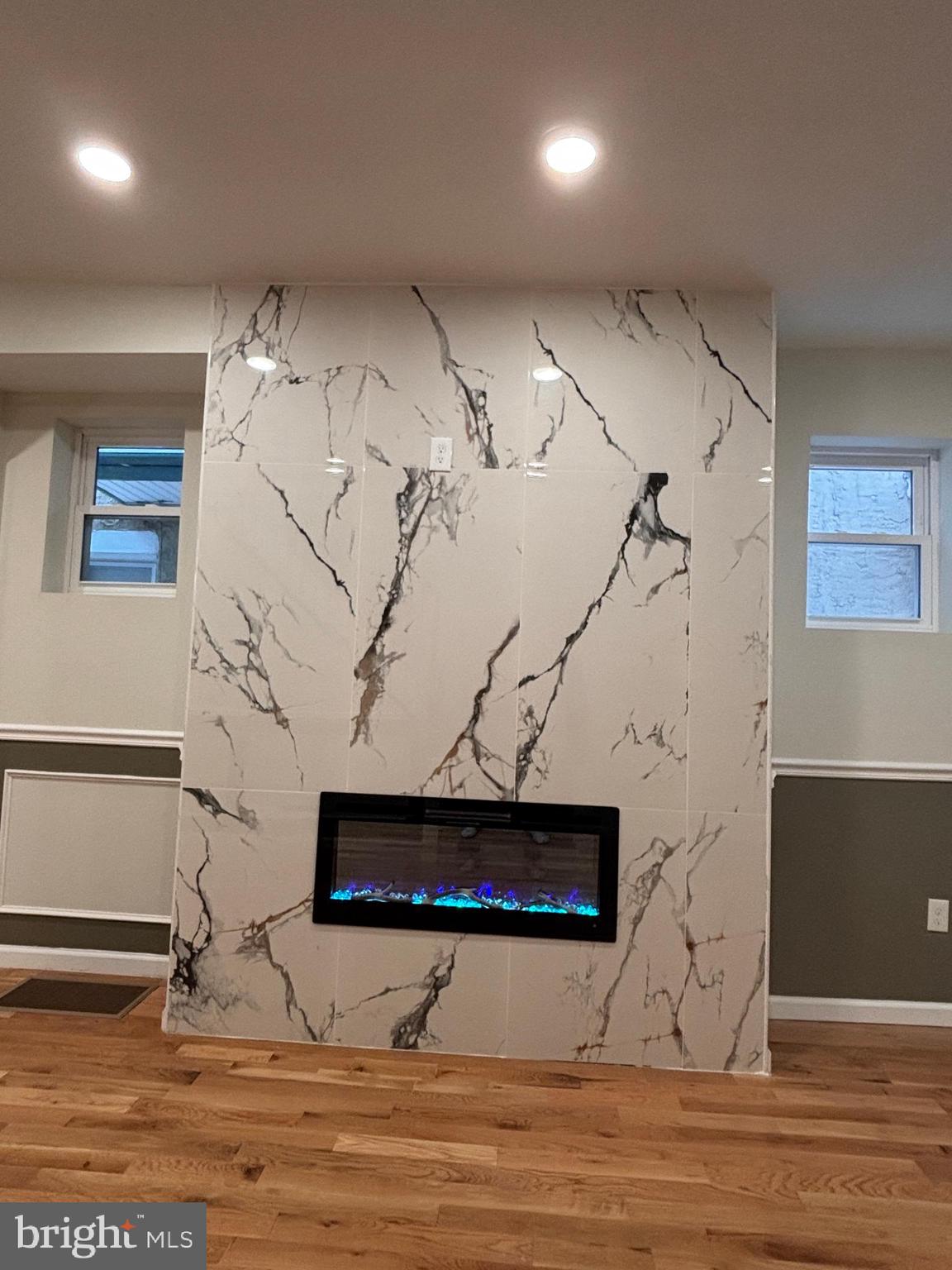WEST OAK LANE - Residential