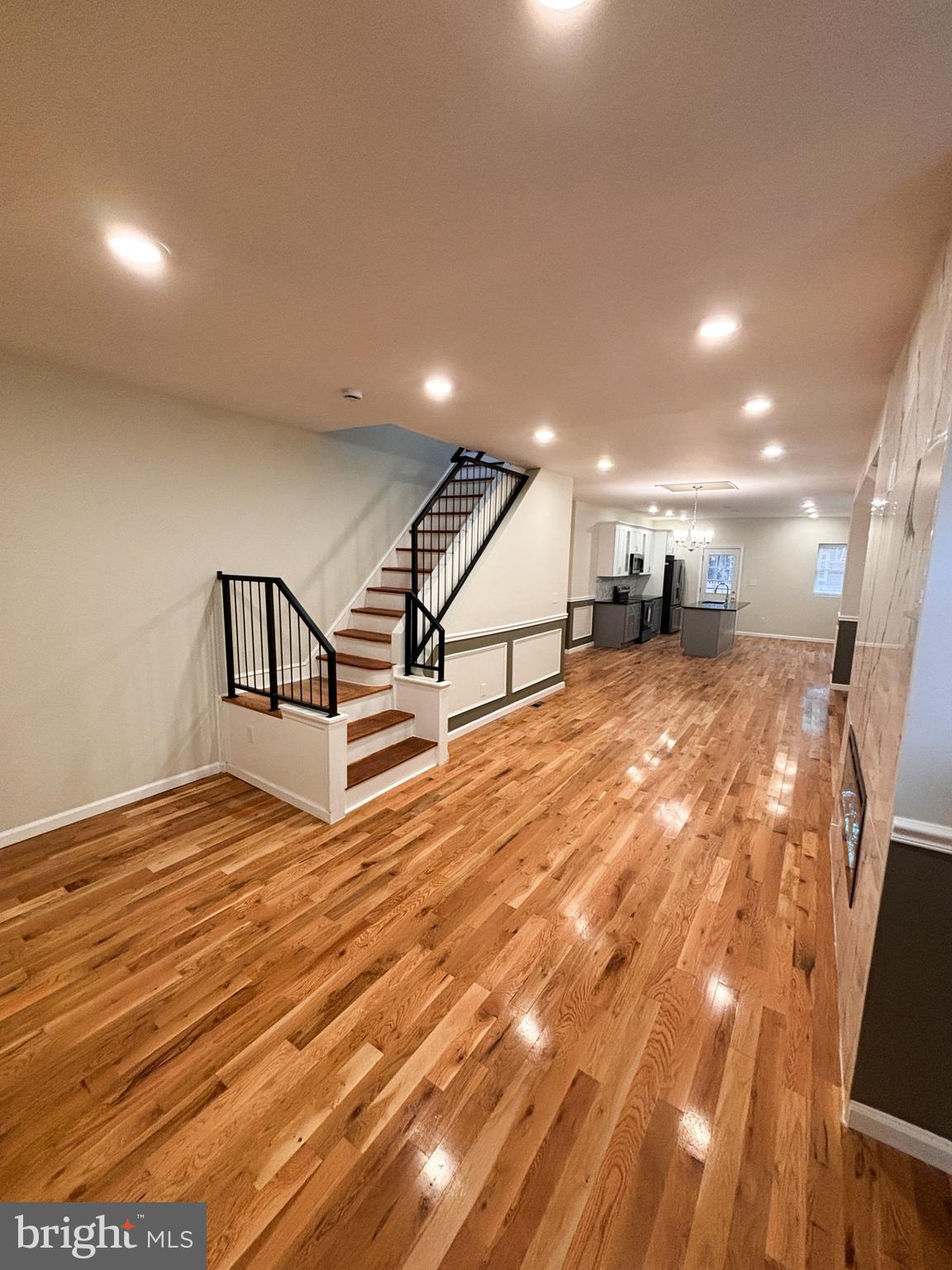 WEST OAK LANE - Residential