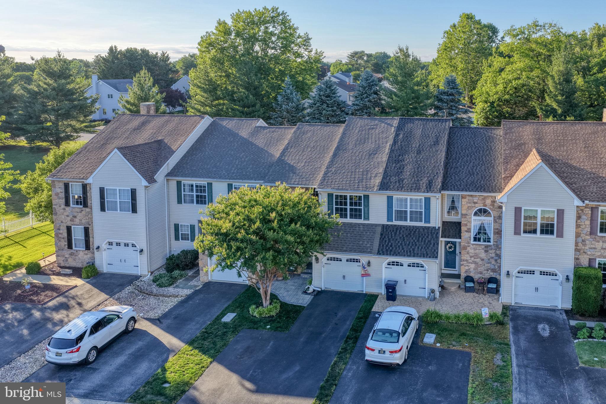 WOODS AT LAKESIDE - Residential