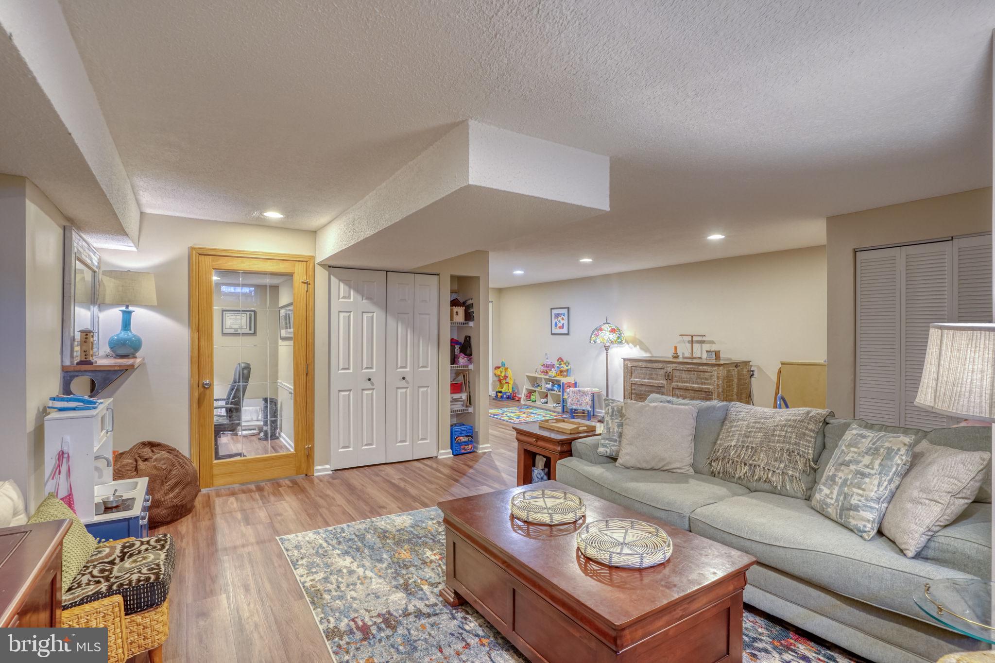 WOODS AT LAKESIDE - Residential