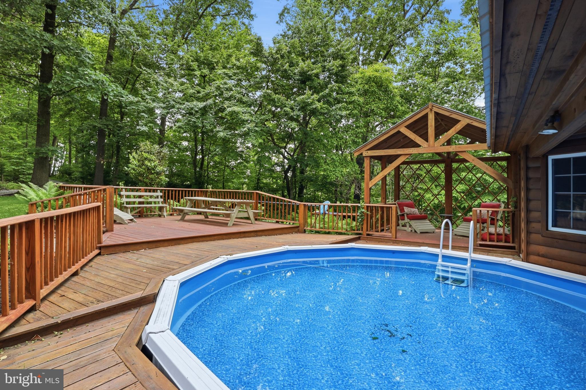 WINDSOR TWP - Residential