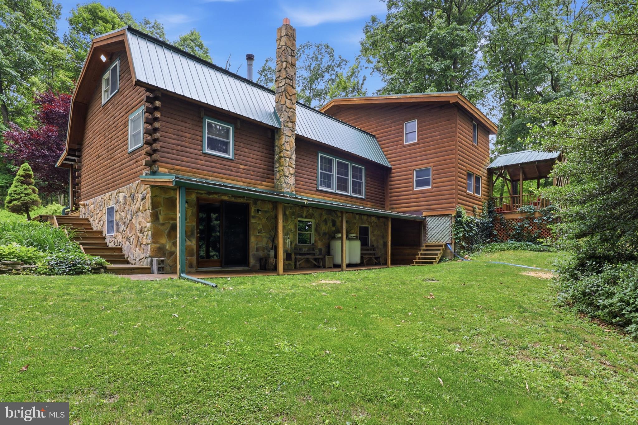 WINDSOR TWP - Residential