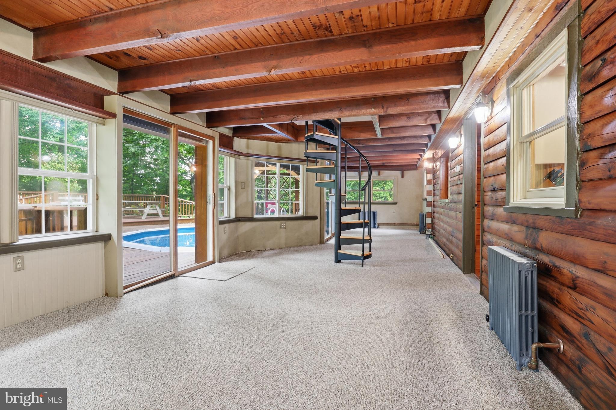 WINDSOR TWP - Residential