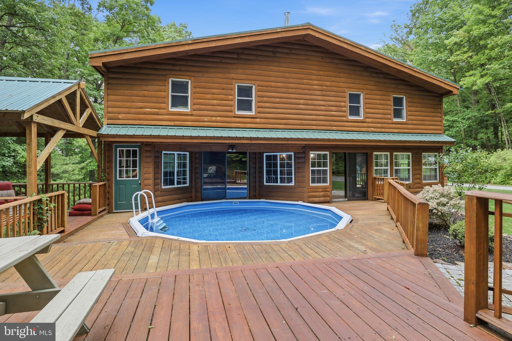 WINDSOR TWP - Residential