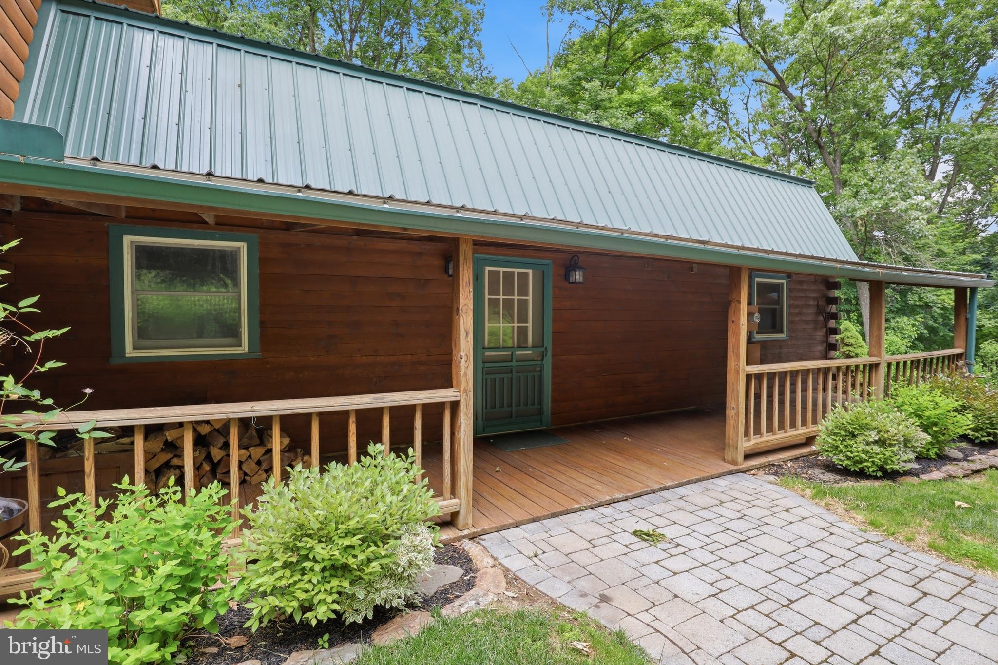 WINDSOR TWP - Residential