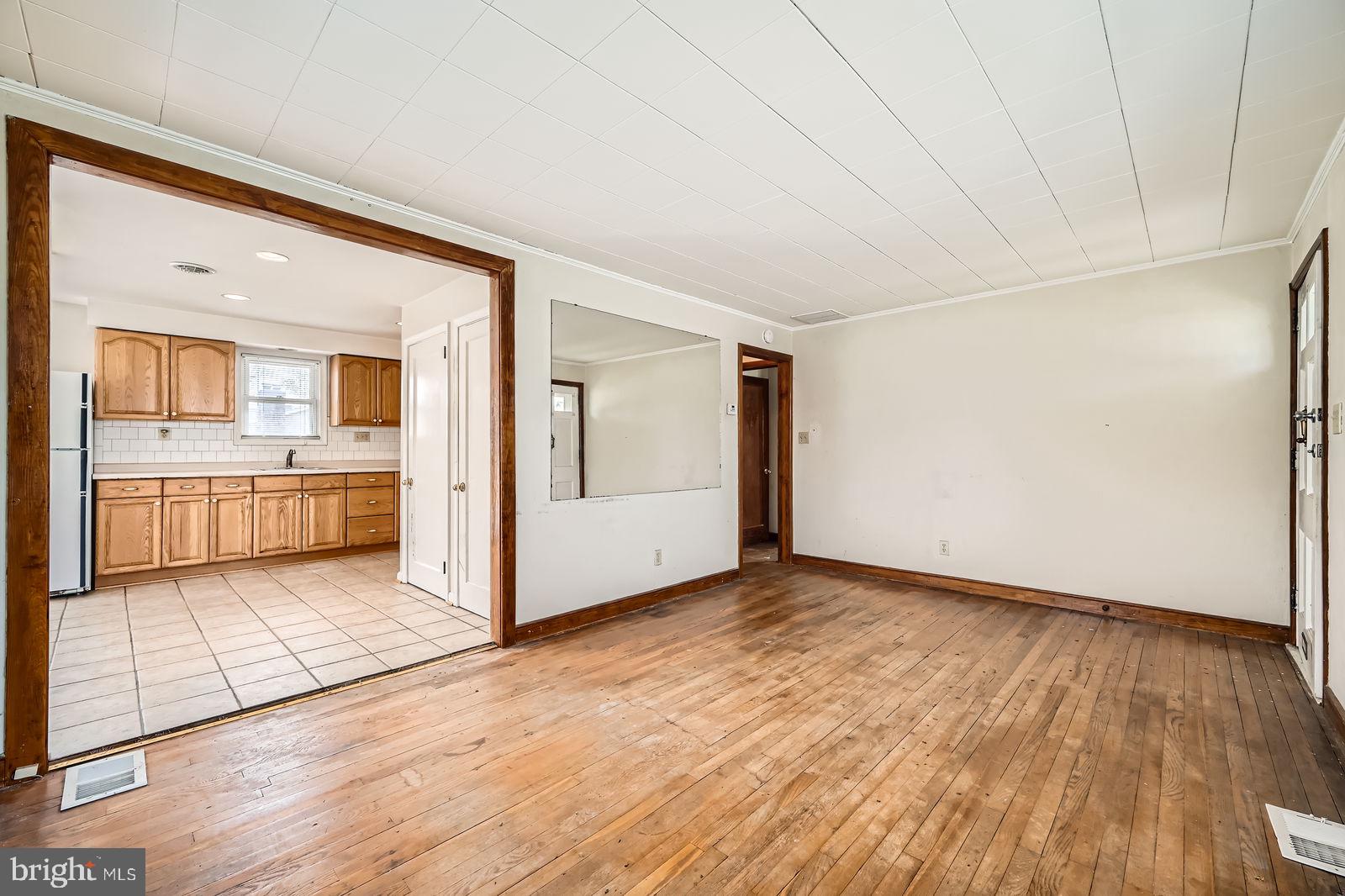 ESSEX - Residential