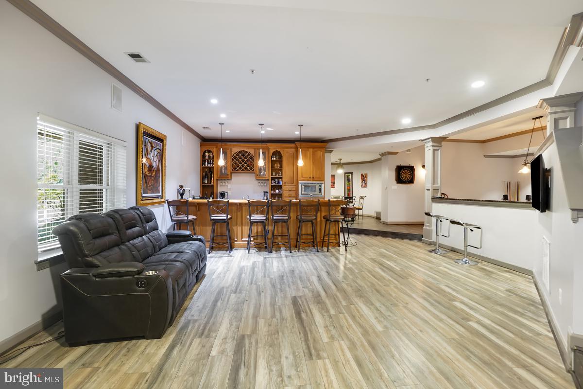 WOODMORE-PLAT 6> - Residential