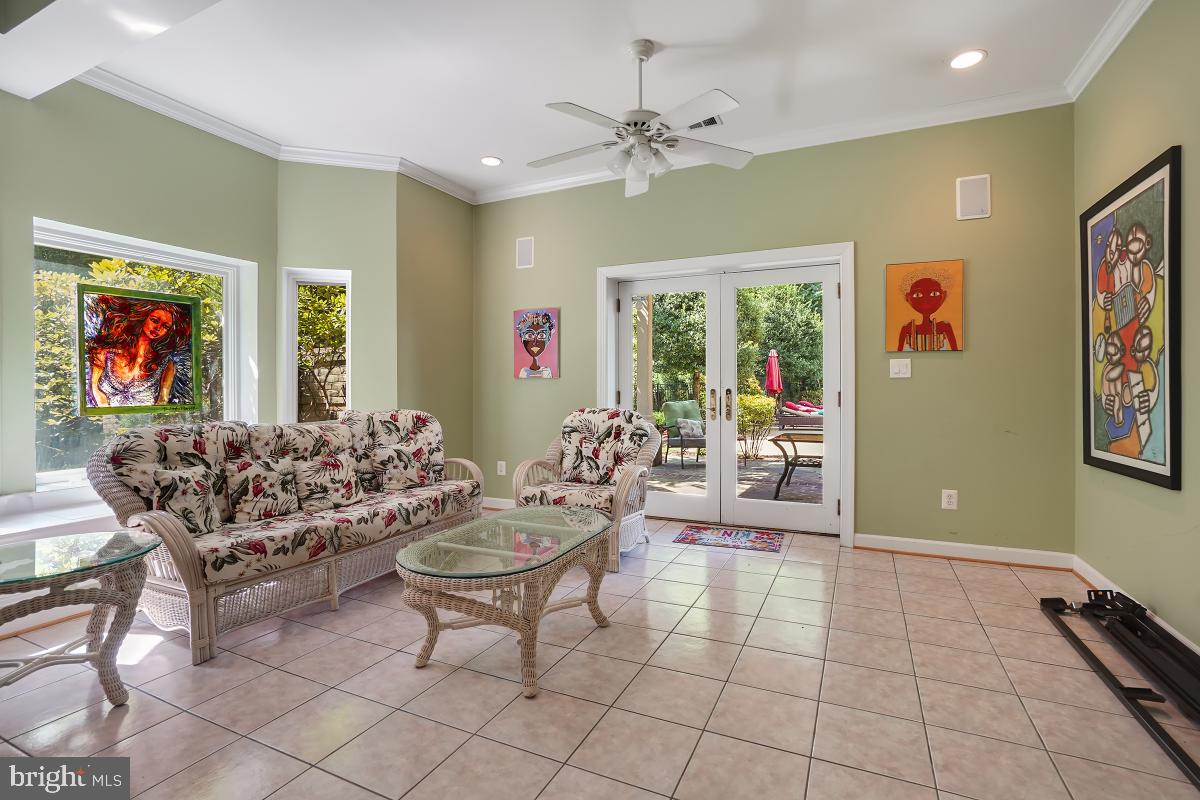 WOODMORE-PLAT 6> - Residential