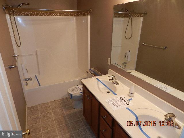ORCHARD GLEN - Residential