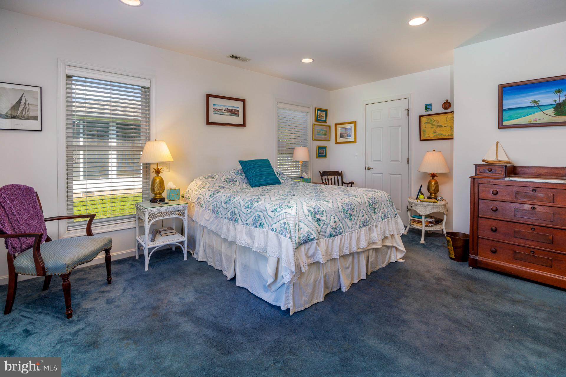 KENT ISLAND ESTATES - Residential