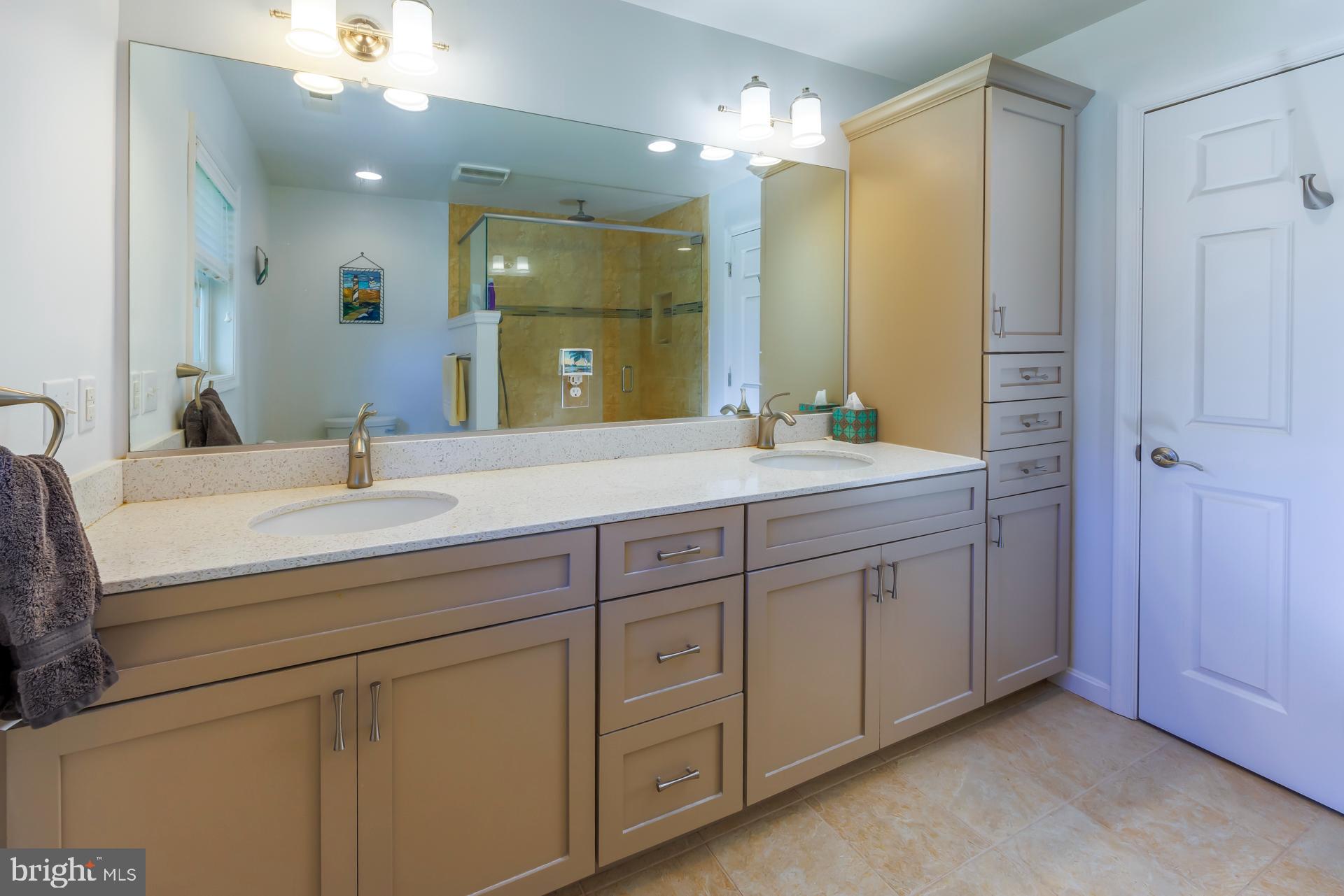 KENT ISLAND ESTATES - Residential