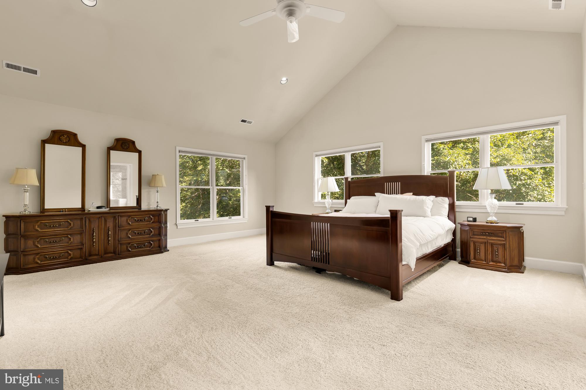 DARNESTOWN HILLS - Residential