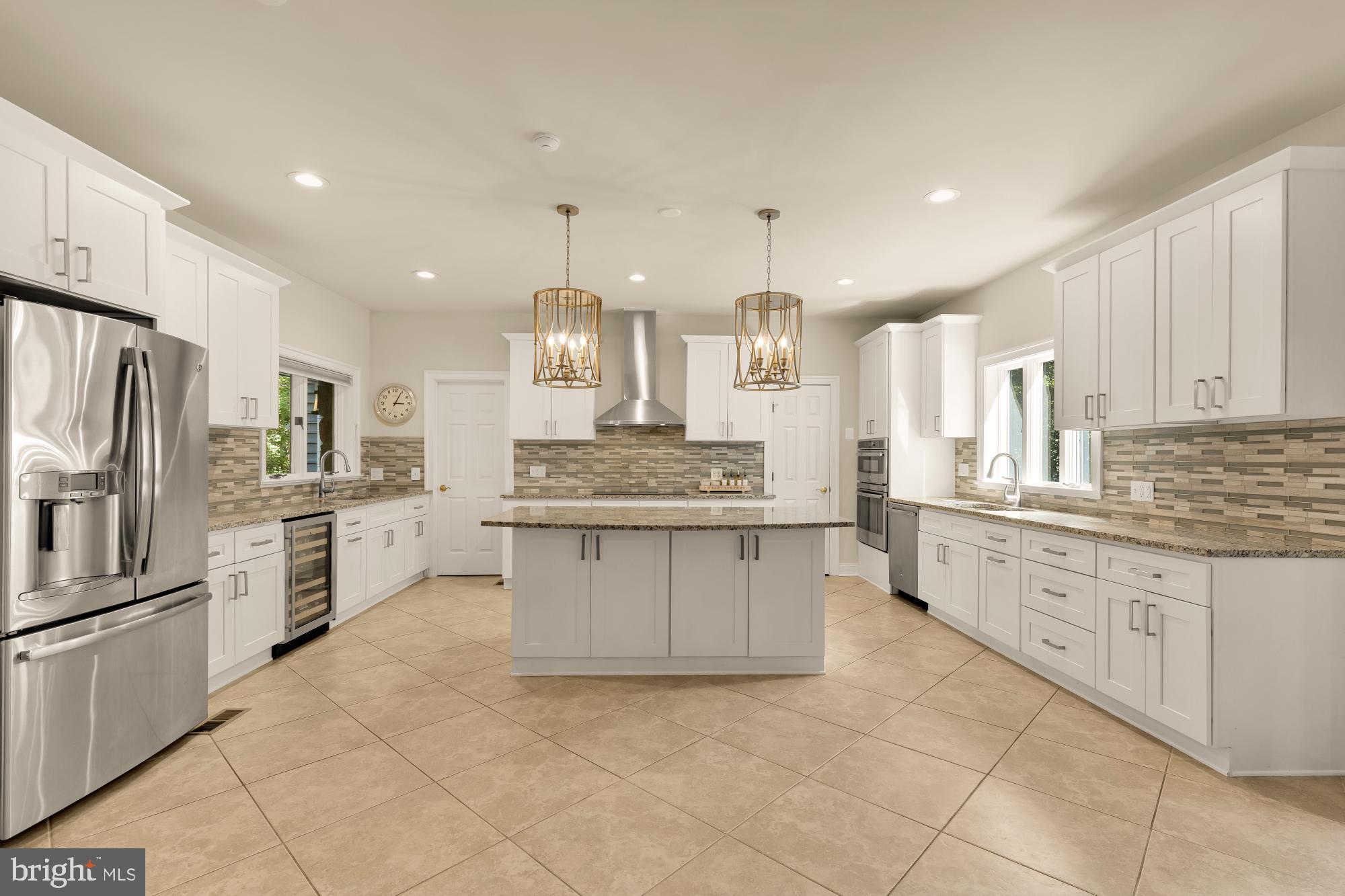 DARNESTOWN HILLS - Residential