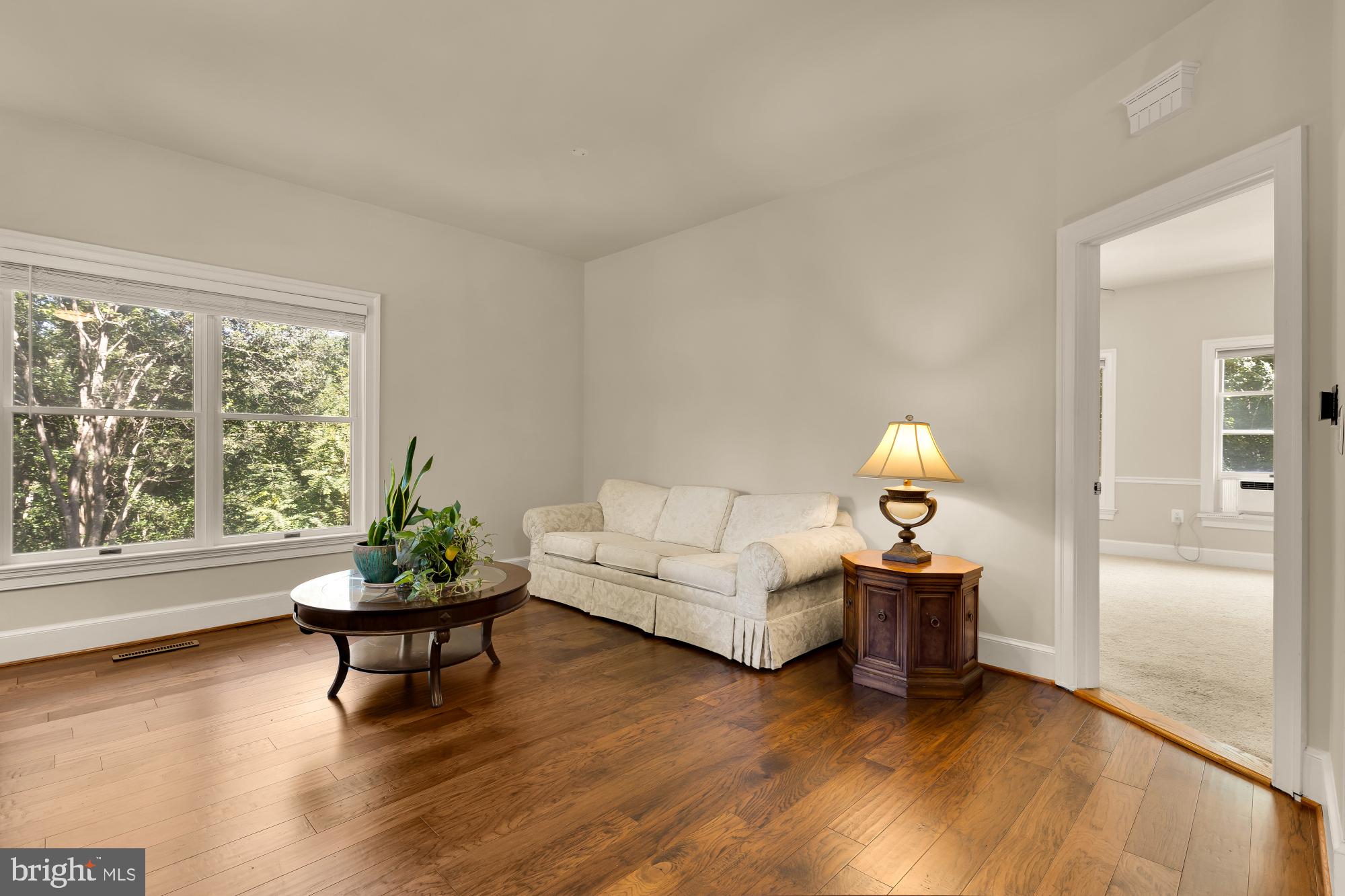 DARNESTOWN HILLS - Residential