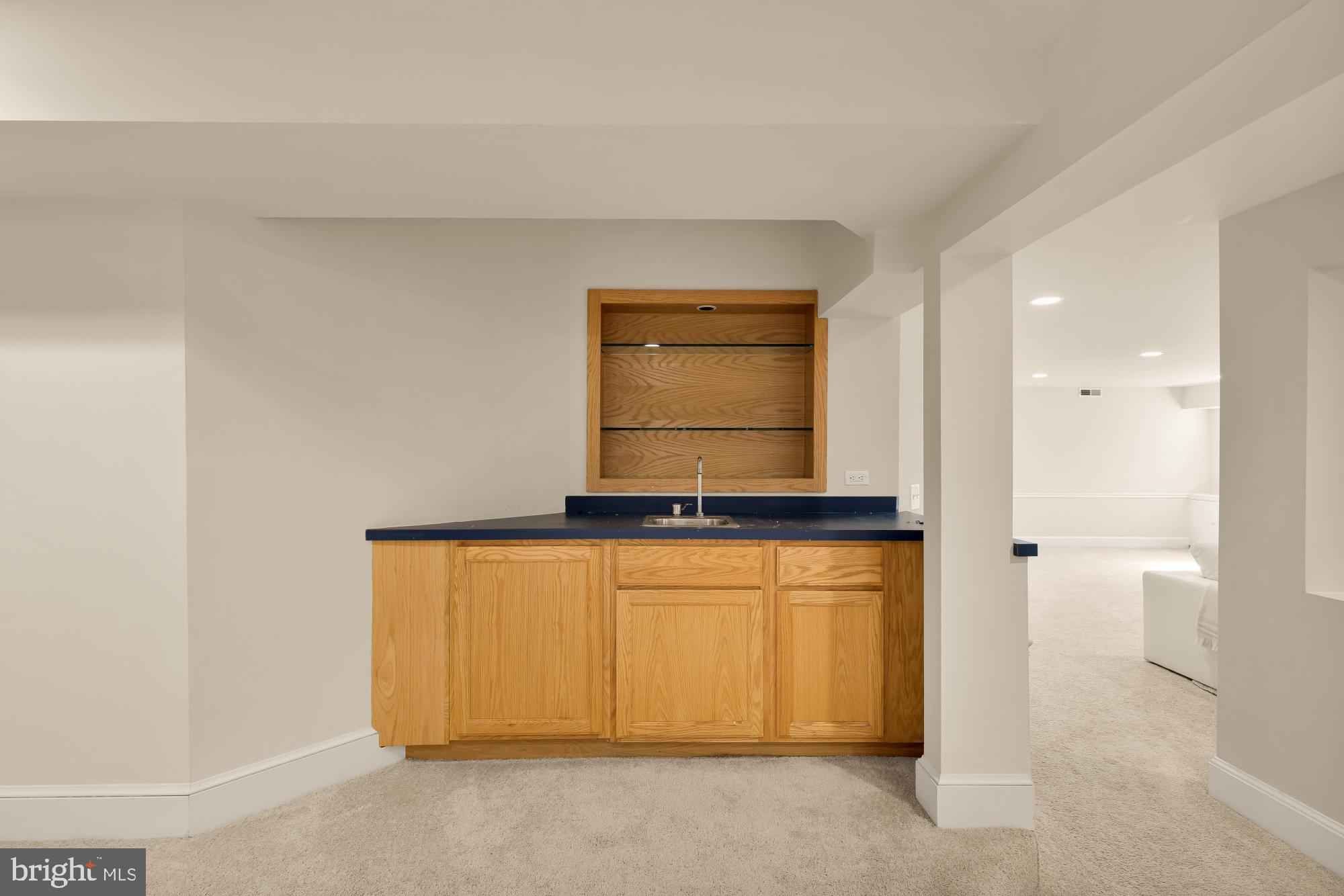 DARNESTOWN HILLS - Residential