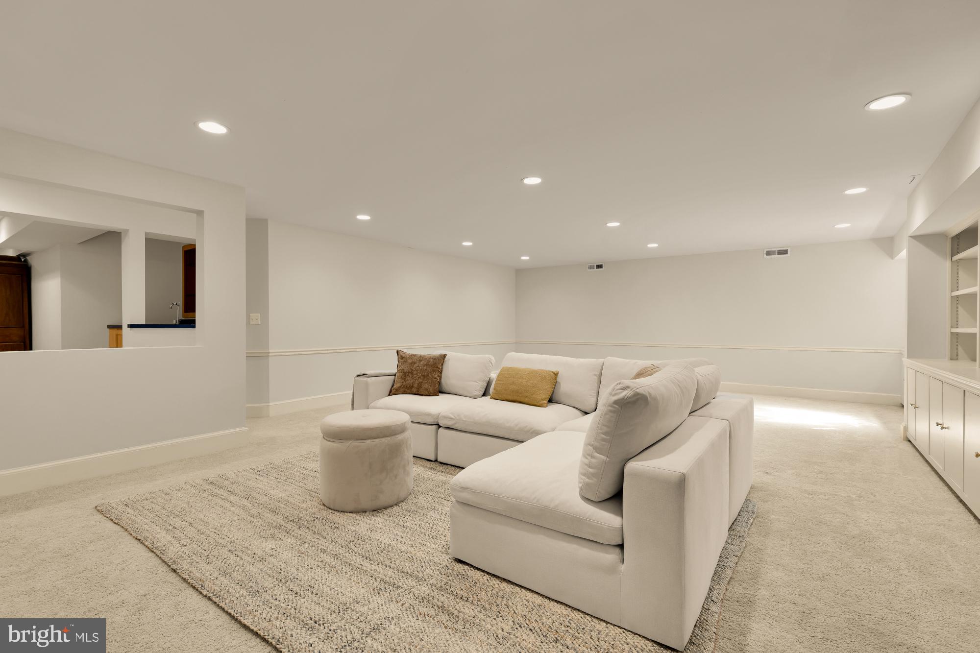 DARNESTOWN HILLS - Residential