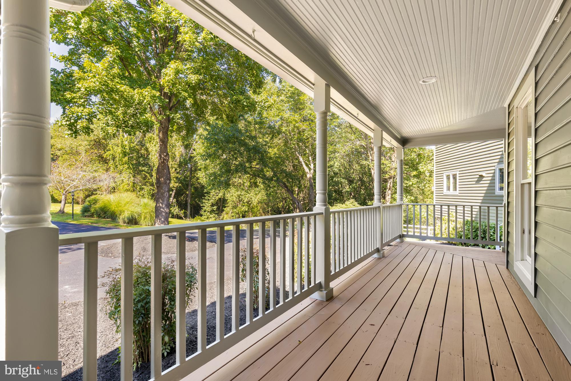 DARNESTOWN HILLS - Residential