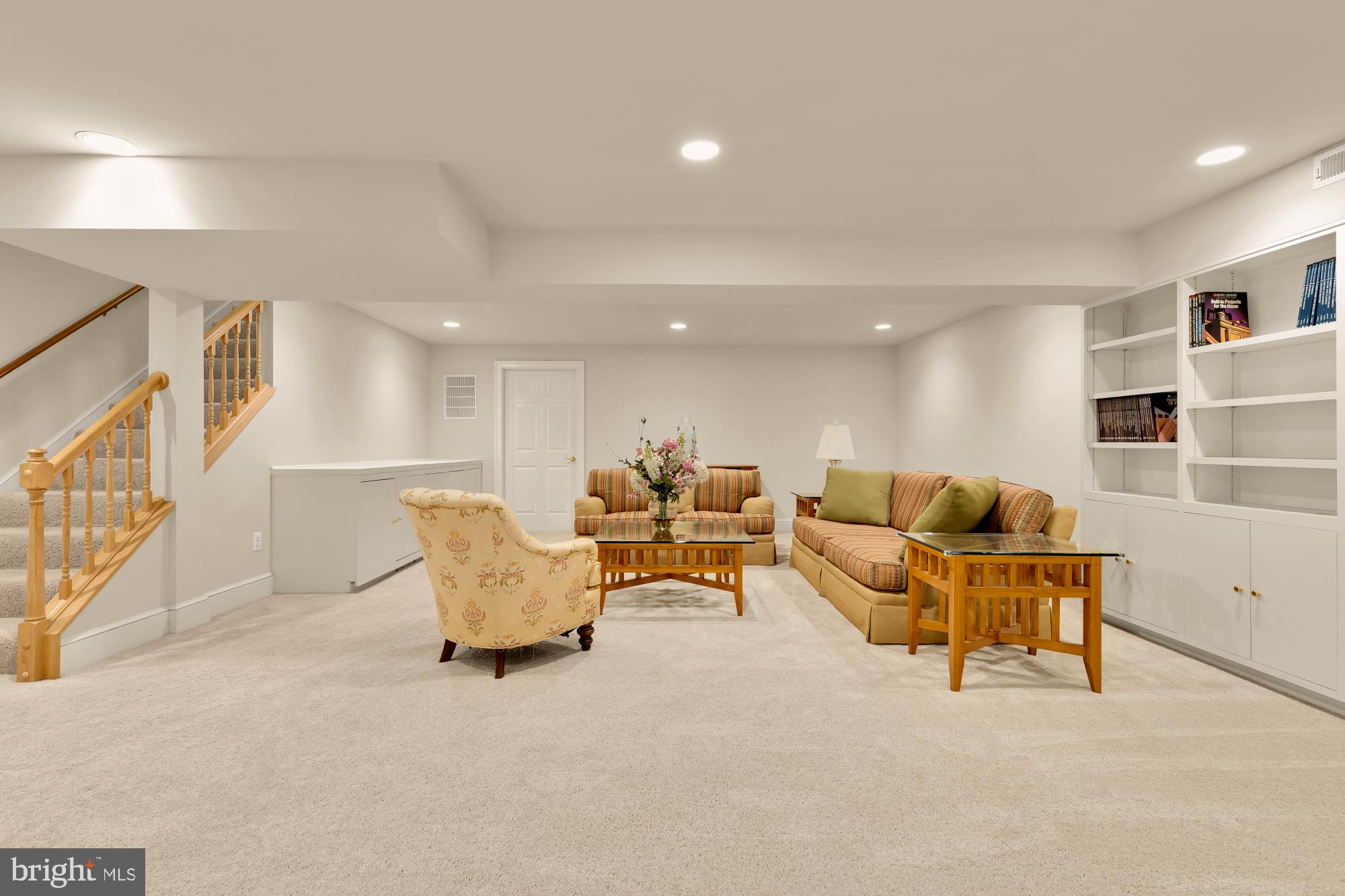 DARNESTOWN HILLS - Residential