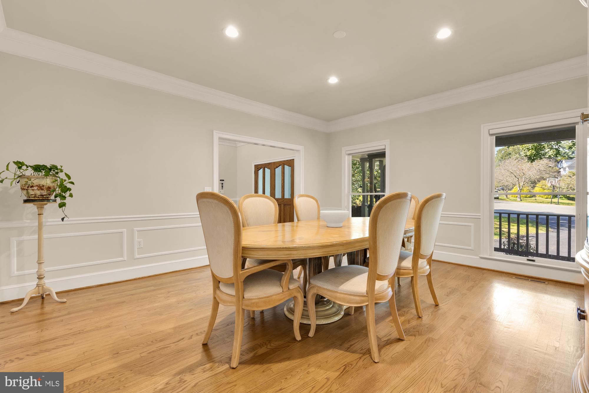 DARNESTOWN HILLS - Residential