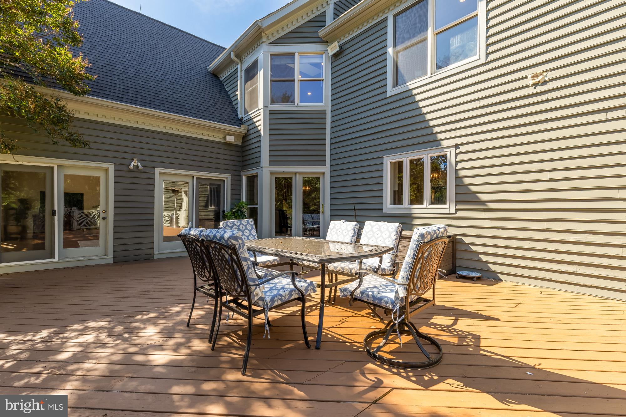 DARNESTOWN HILLS - Residential