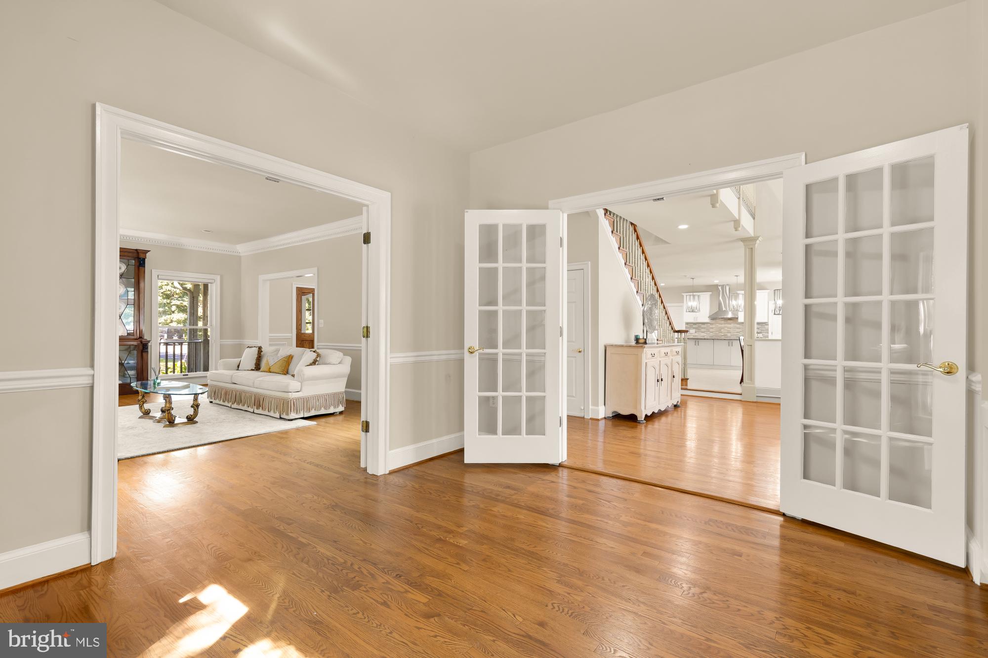 DARNESTOWN HILLS - Residential