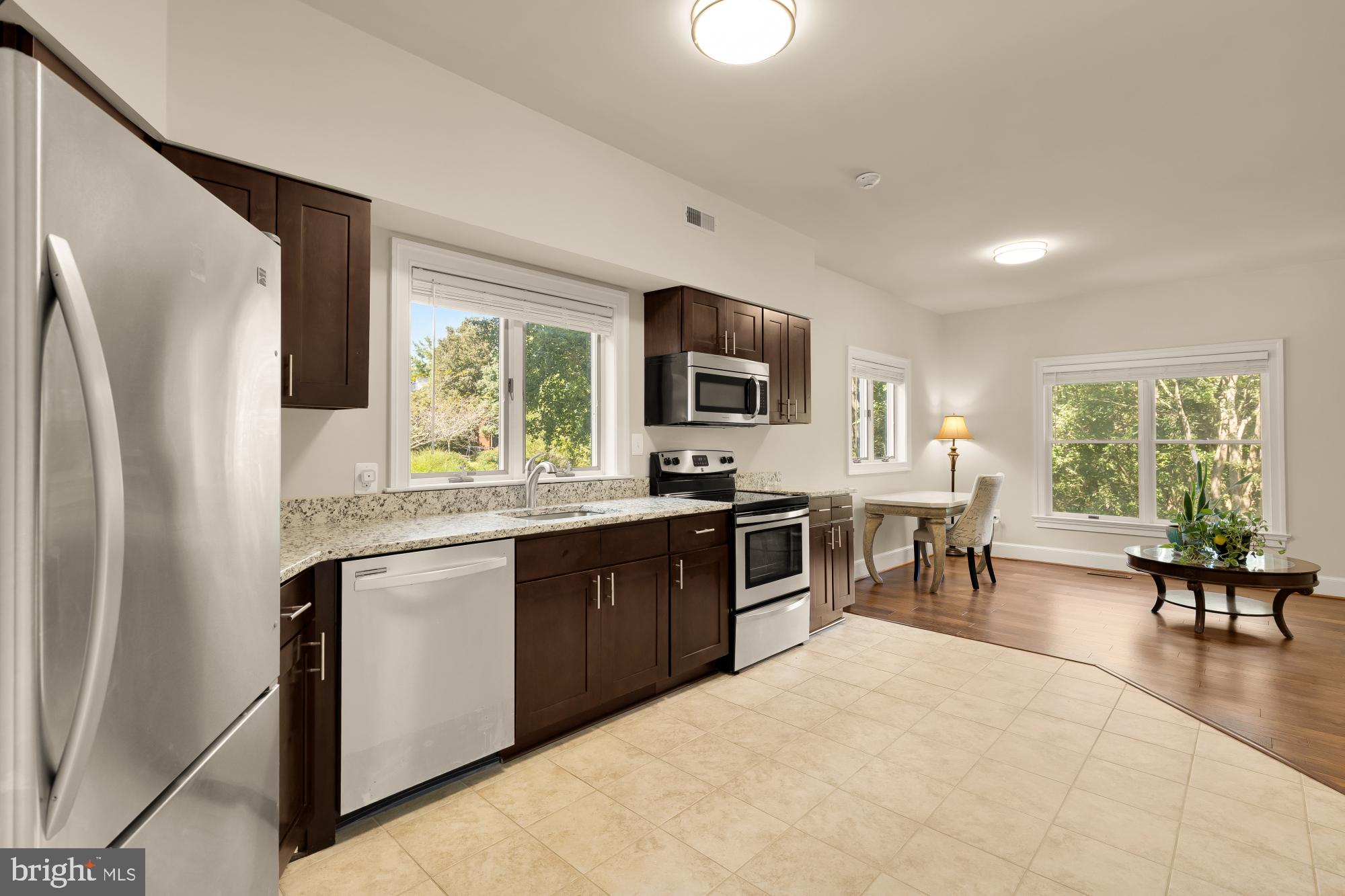 DARNESTOWN HILLS - Residential