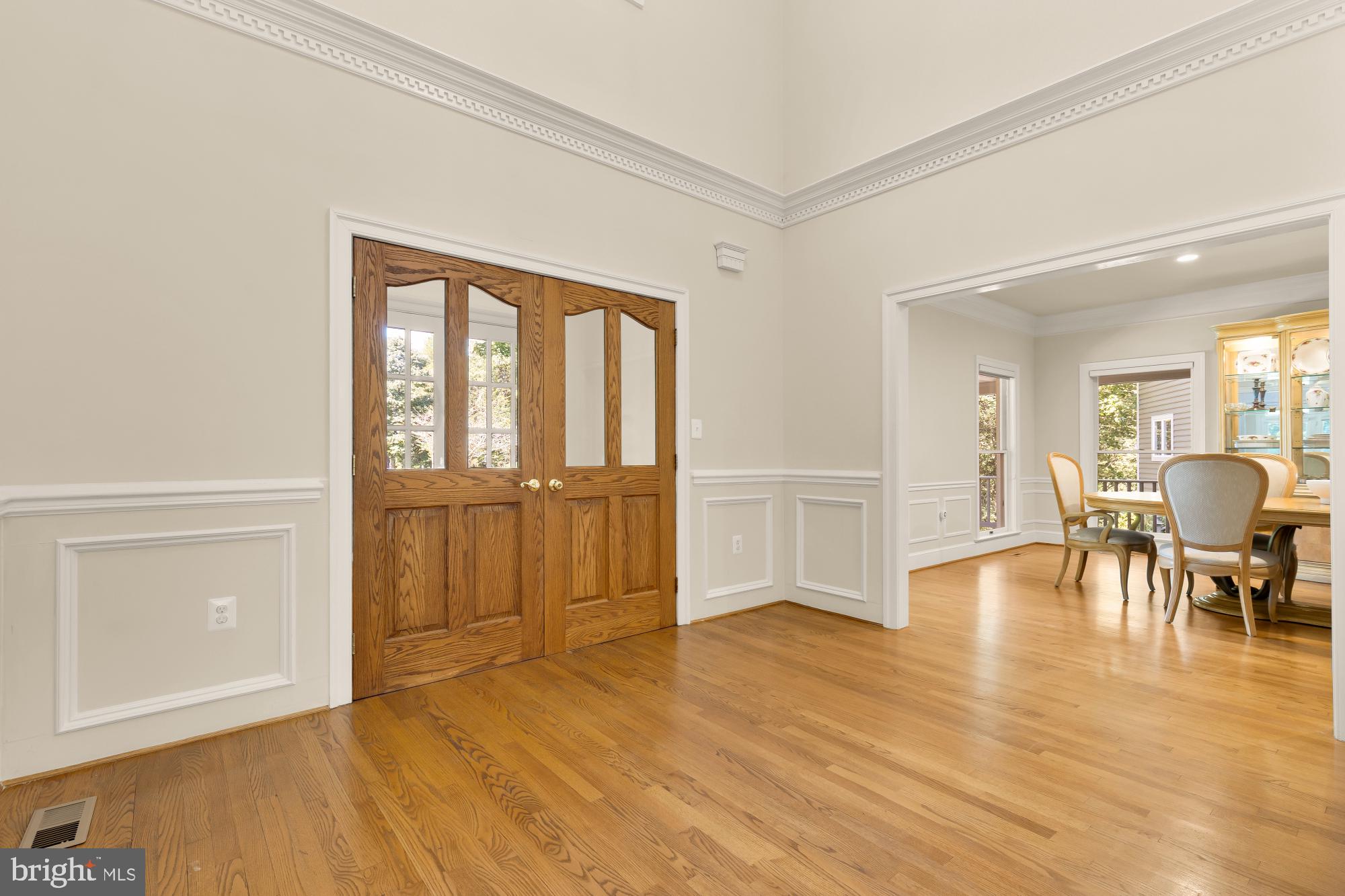 DARNESTOWN HILLS - Residential