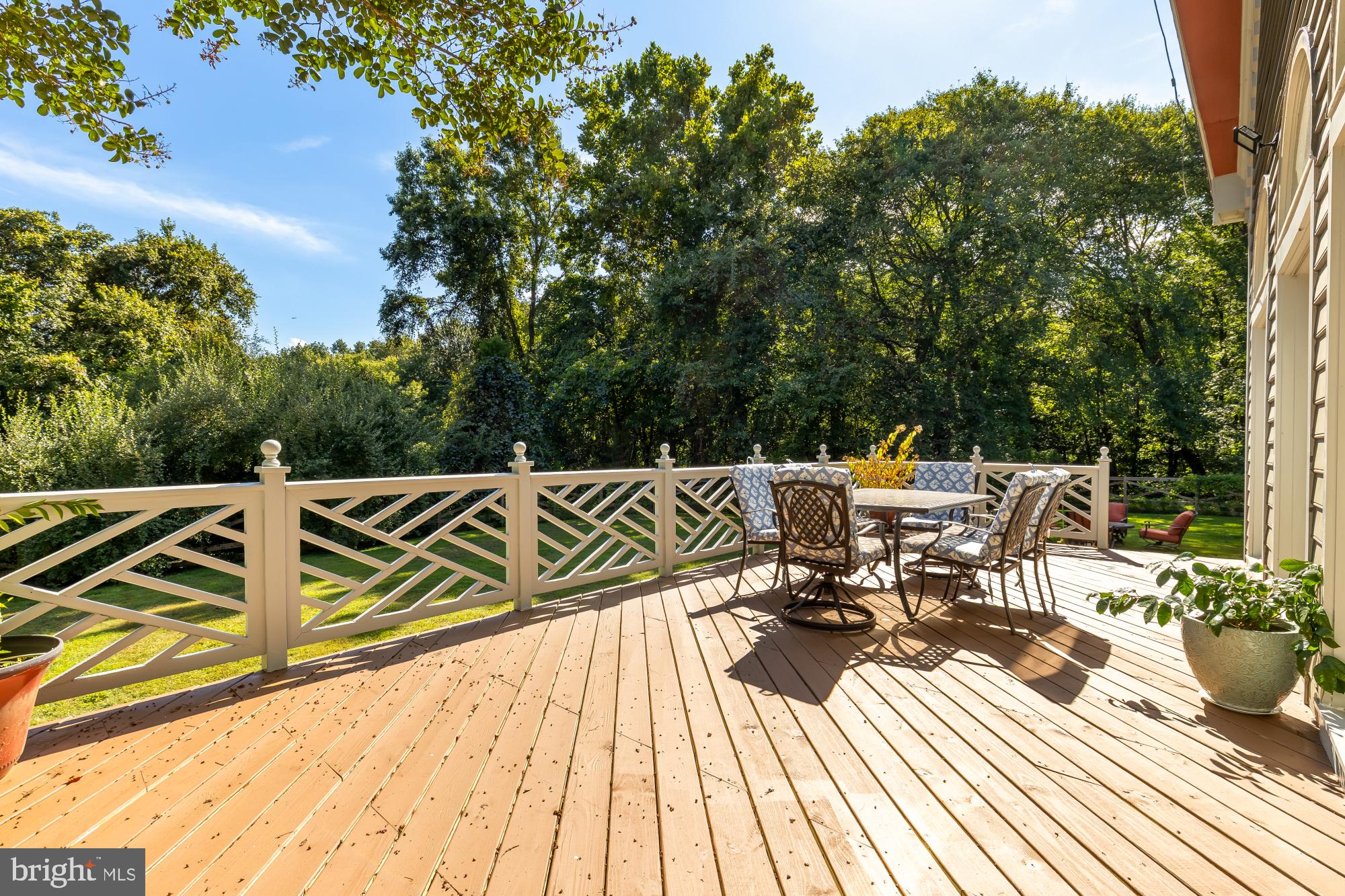 DARNESTOWN HILLS - Residential