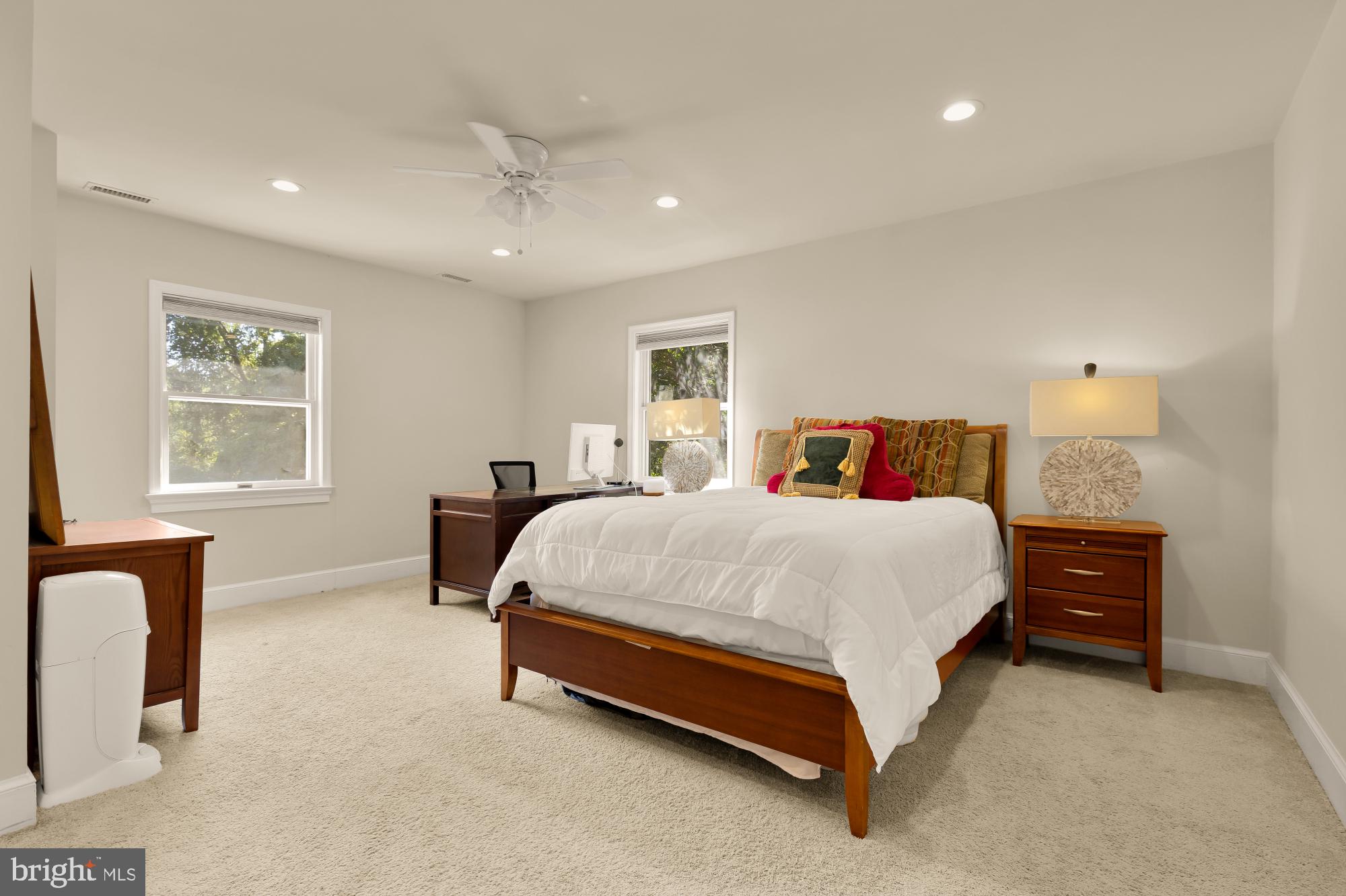 DARNESTOWN HILLS - Residential
