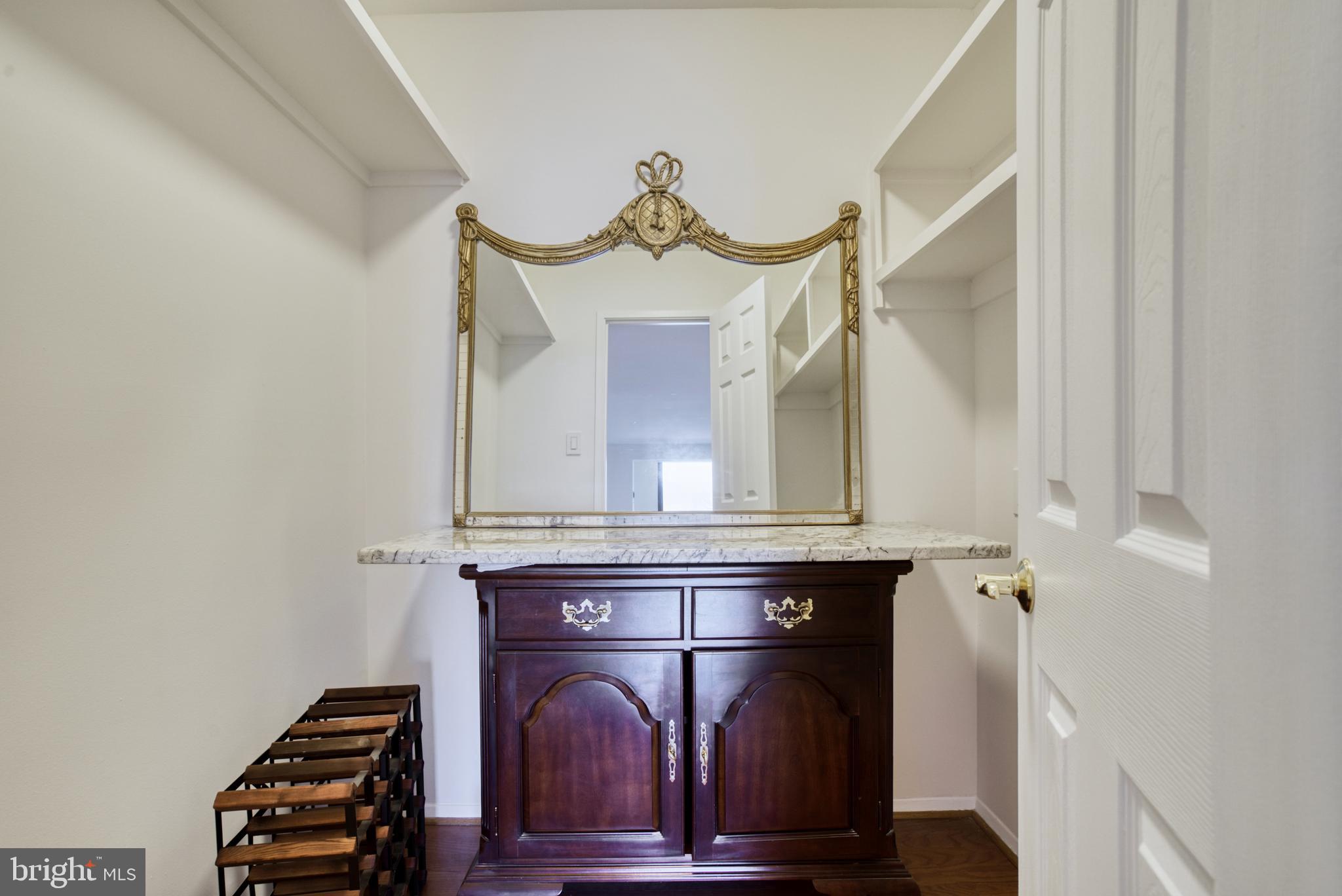 REGENCY AT MCLEAN - Residential