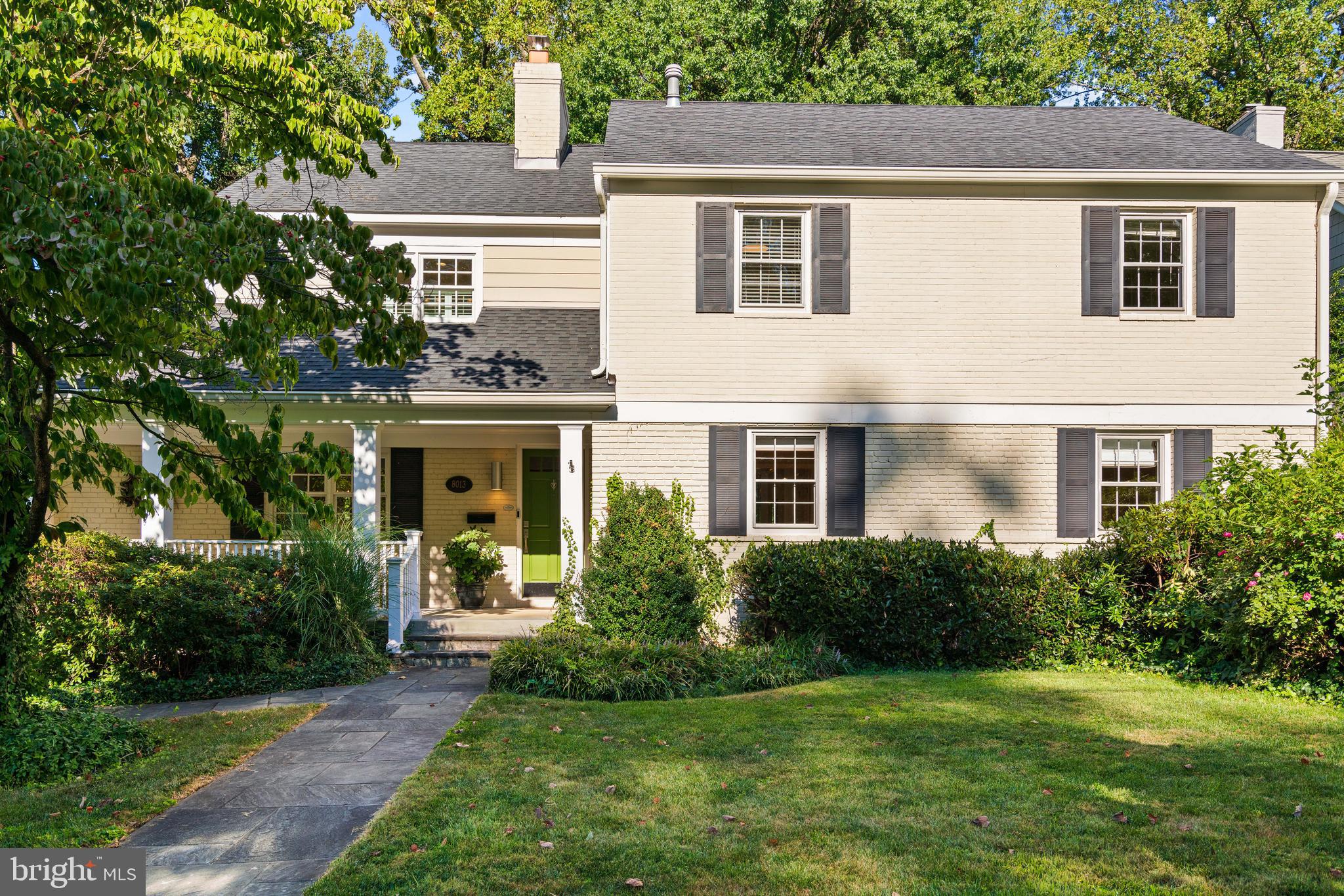 BRADLEY HILLS - Residential