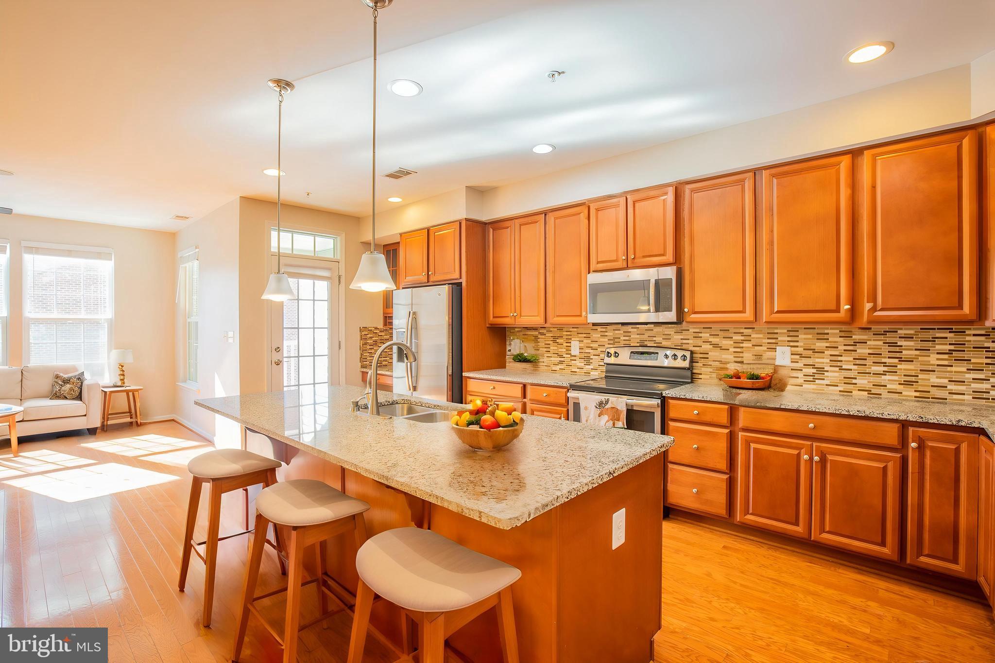 GREENBELT STATION - Residential