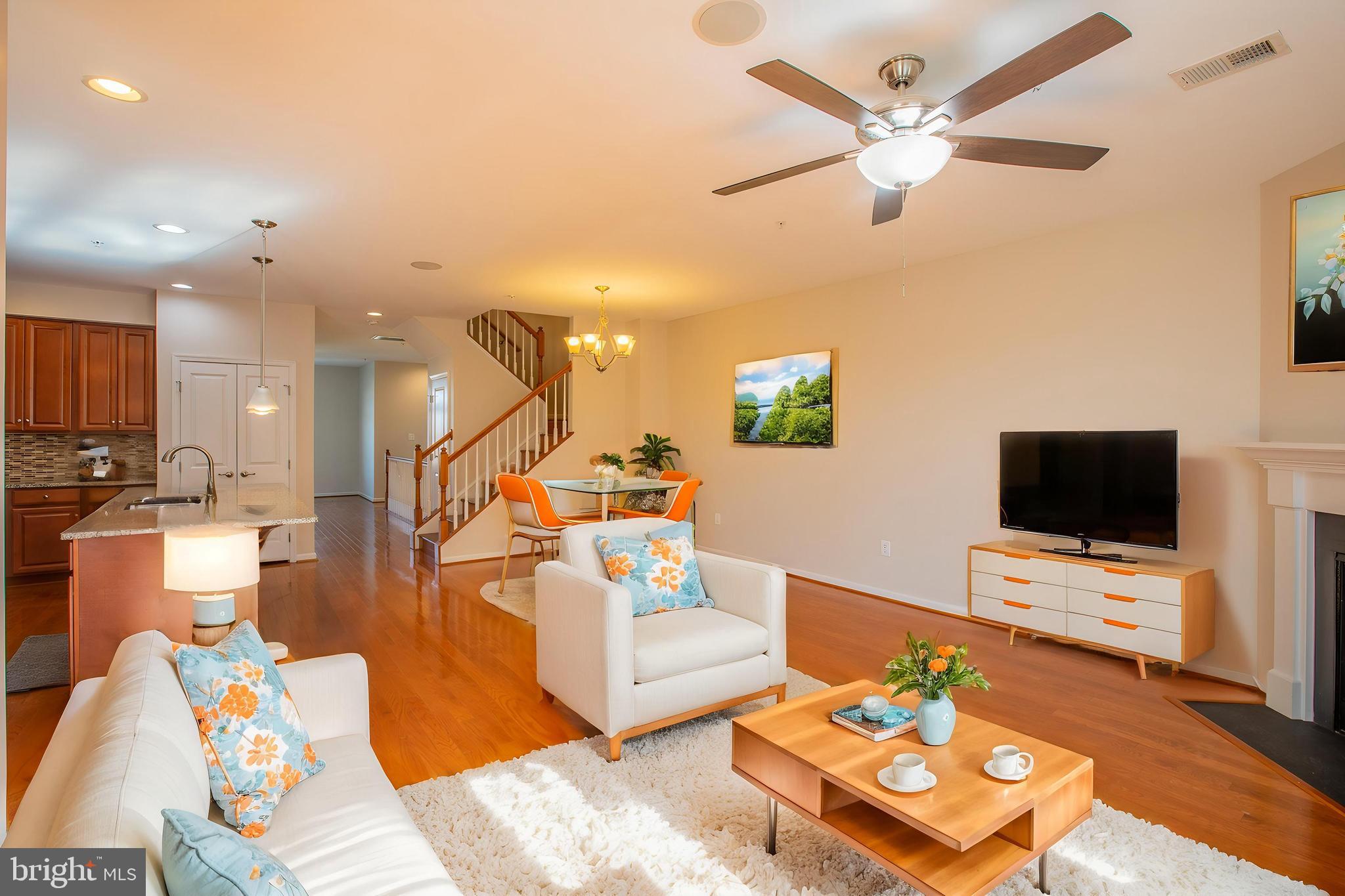 GREENBELT STATION - Residential