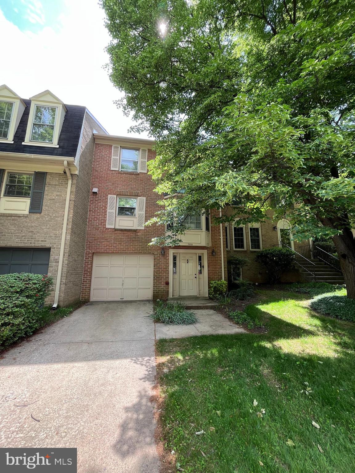 DOMINION - Residential Lease