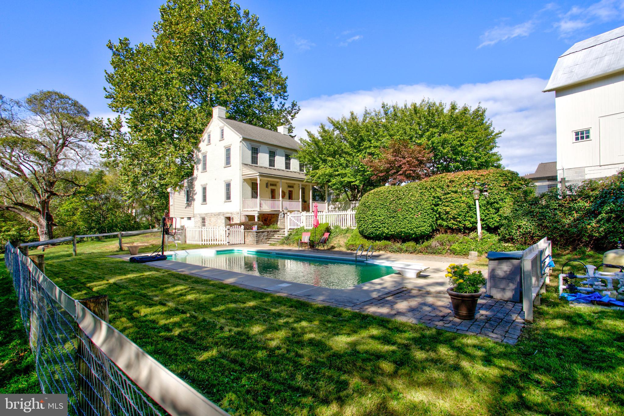 PINE HILL ESTATES - Residential