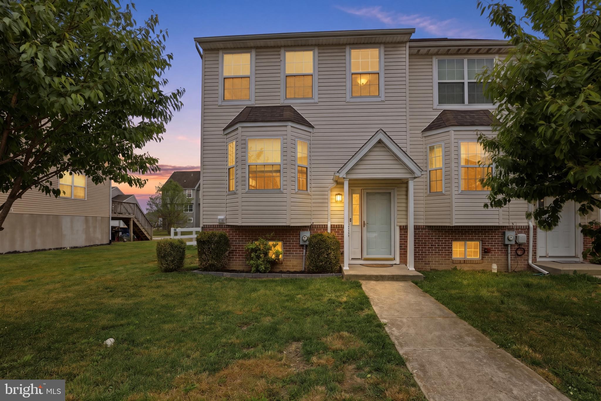 Move right in! This bright & airy end-unit townhome is ready for you to make it home. This beautifully maintained 3-bedroom, 2.5-bath, end-unit townhouse offers the perfect blend of comfort, space, and convenience. The home features a functional layout with spacious living areas and the added privacy that comes with an end-unit location.  The kitchen and living areas flow seamlessly for easy everyday living and entertaining.  Upstairs, you'll find two bedrooms and a bathroom.  The oversized primary bedroom includes a walk-in closet.  The finished basement includes a third bedroom with a full bath but could be used as extra living space. The brand-new A/C unit is being installed this month.  Conveniently located near shopping, dining, schools, and major commuter routes, this move-in ready home is one you won't want to miss!