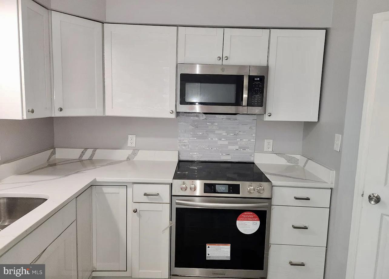 PLACID BAY ESTATES - Residential Lease