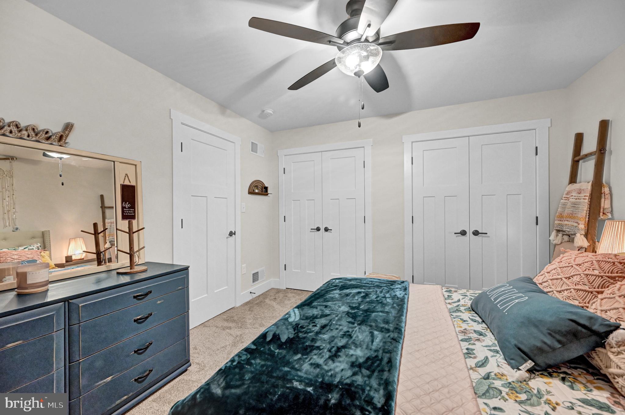 FARMBROOKE MEADOWS - Residential