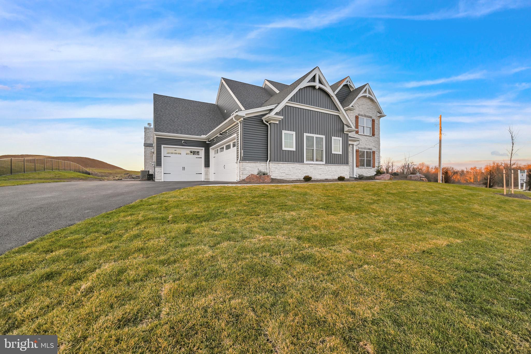 FARMBROOKE MEADOWS - Residential