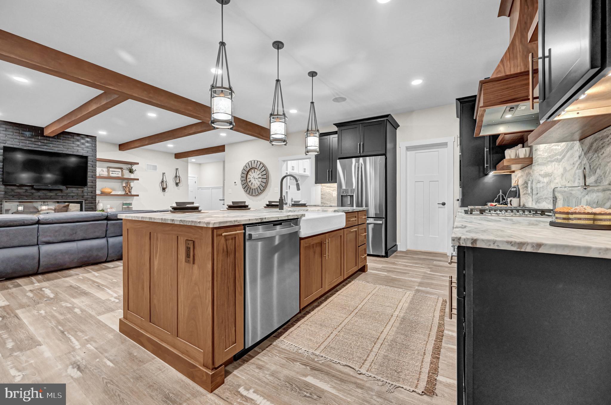 FARMBROOKE MEADOWS - Residential